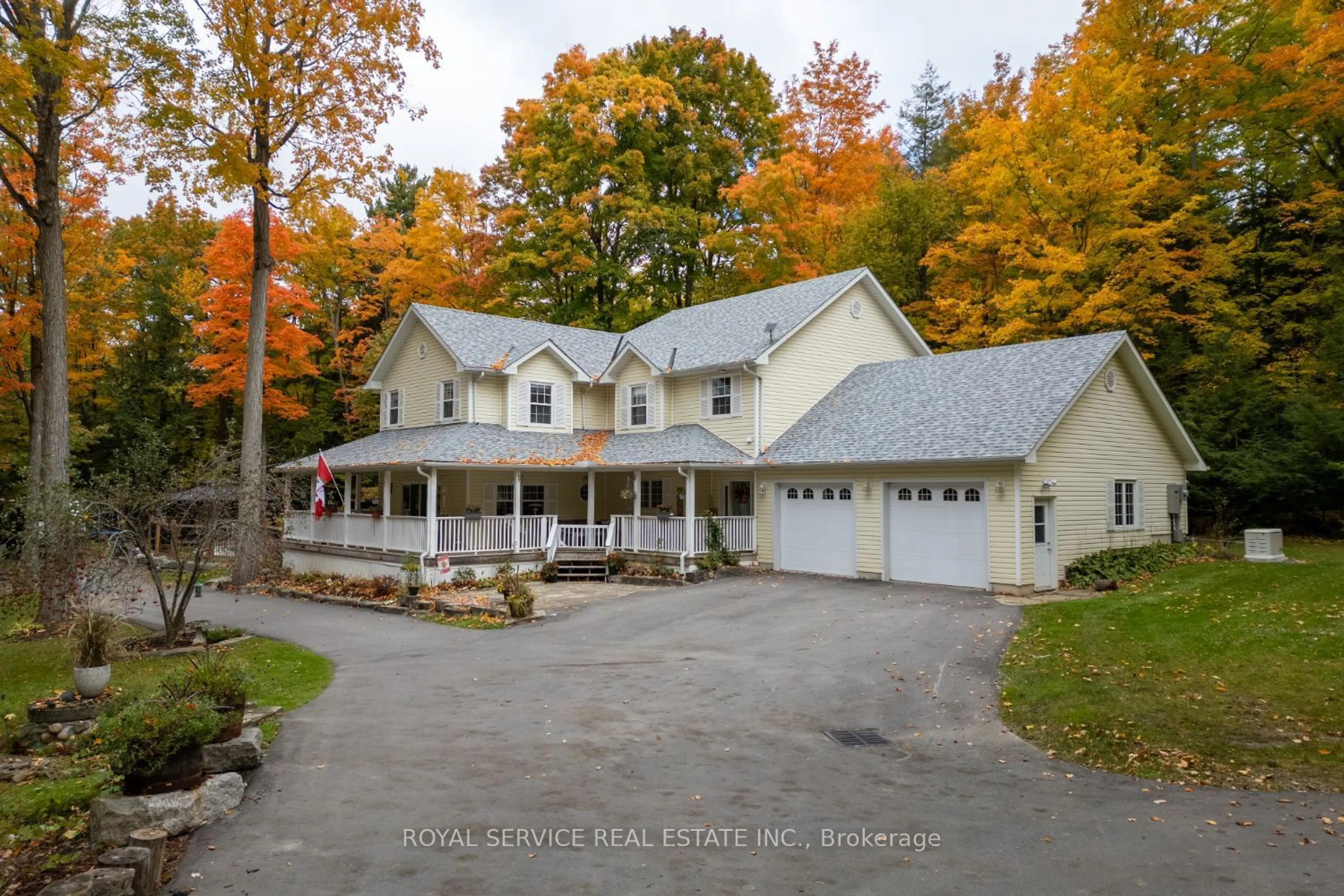 Frontside or backside of a home, cottage for 542 Larmer Line, Cavan Monaghan Ontario K0L 1V0