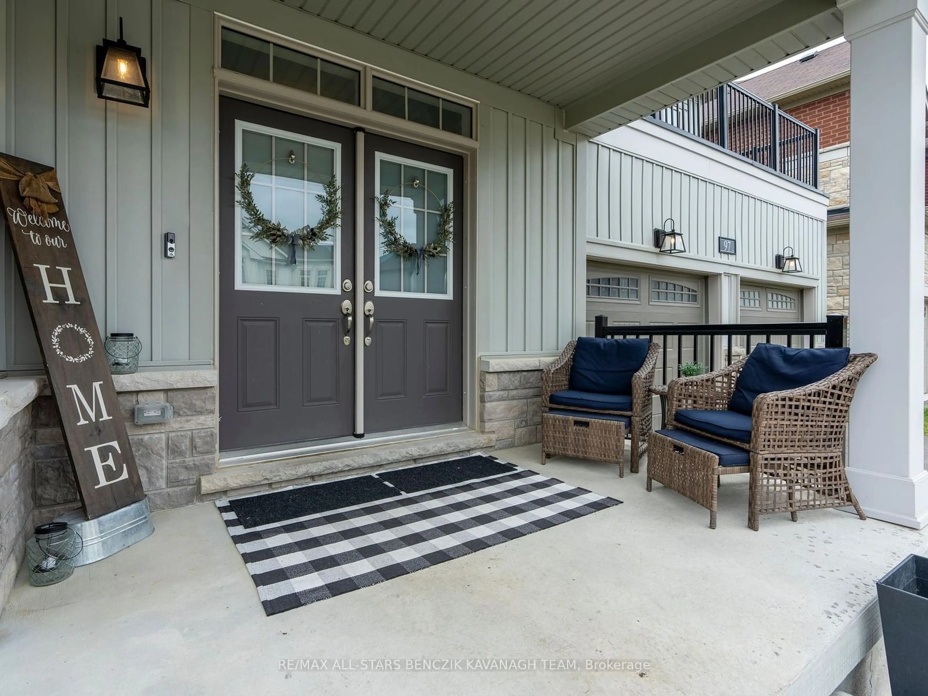 Indoor entryway, ceramic floors for 97 Highlands Blvd, Cavan Monaghan Ontario L0A 1G0