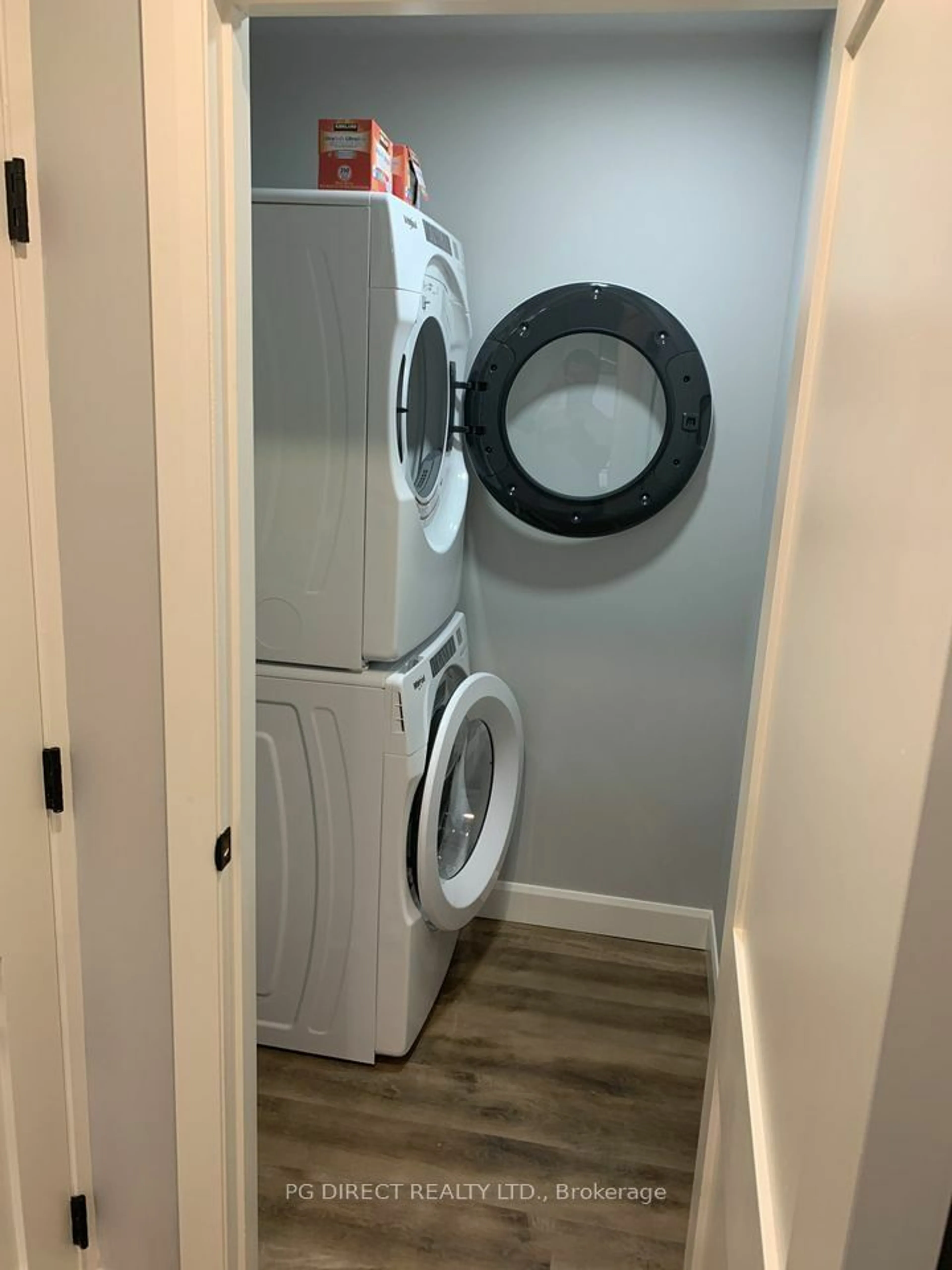 Laundry room for 34 Norman St #104, Brantford Ontario N3R 2Y1