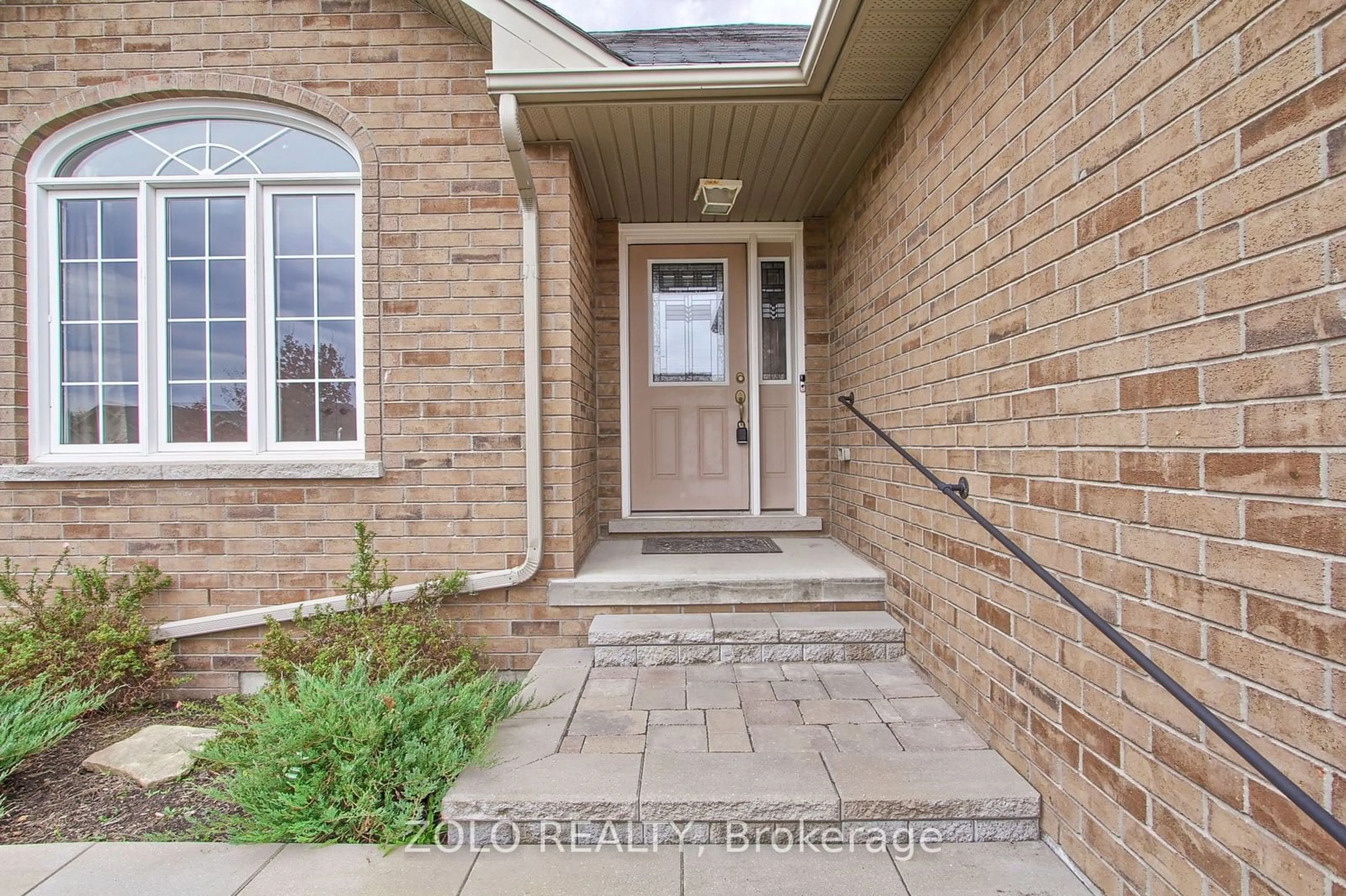 Home with brick exterior material for 15 Matchett Cres, Kawartha Lakes Ontario K9V 0G4