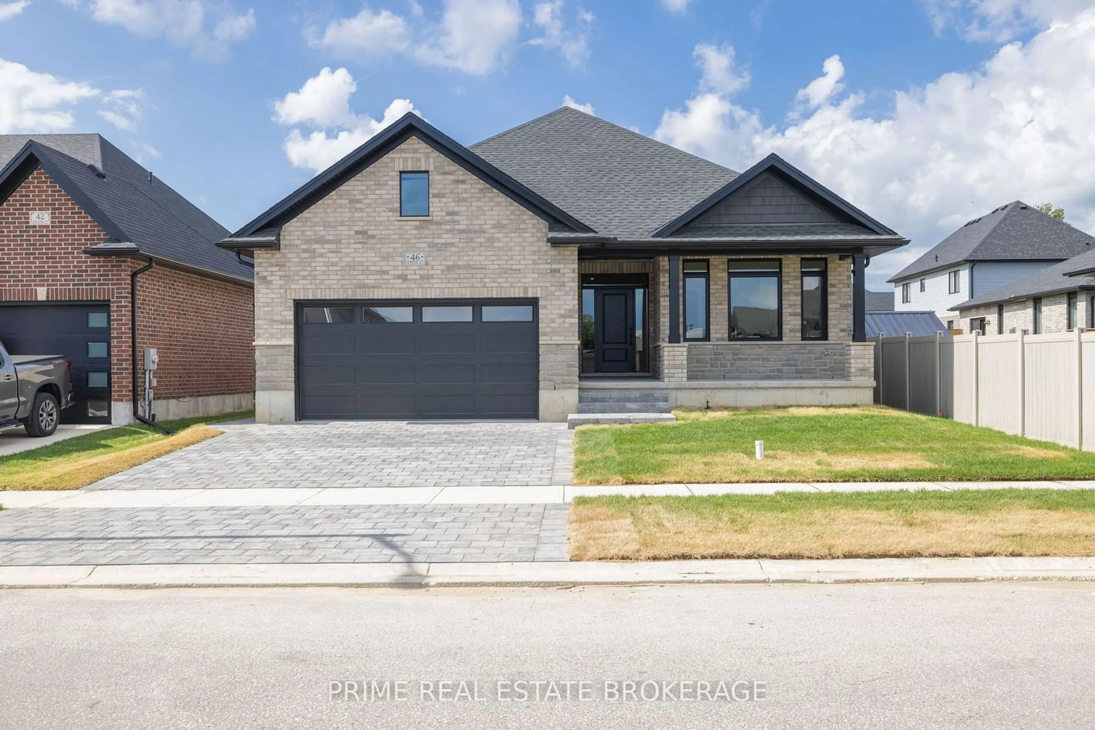 Frontside or backside of a home, the street view for 46 Elwood St, Strathroy-Caradoc Ontario N7G 0G5