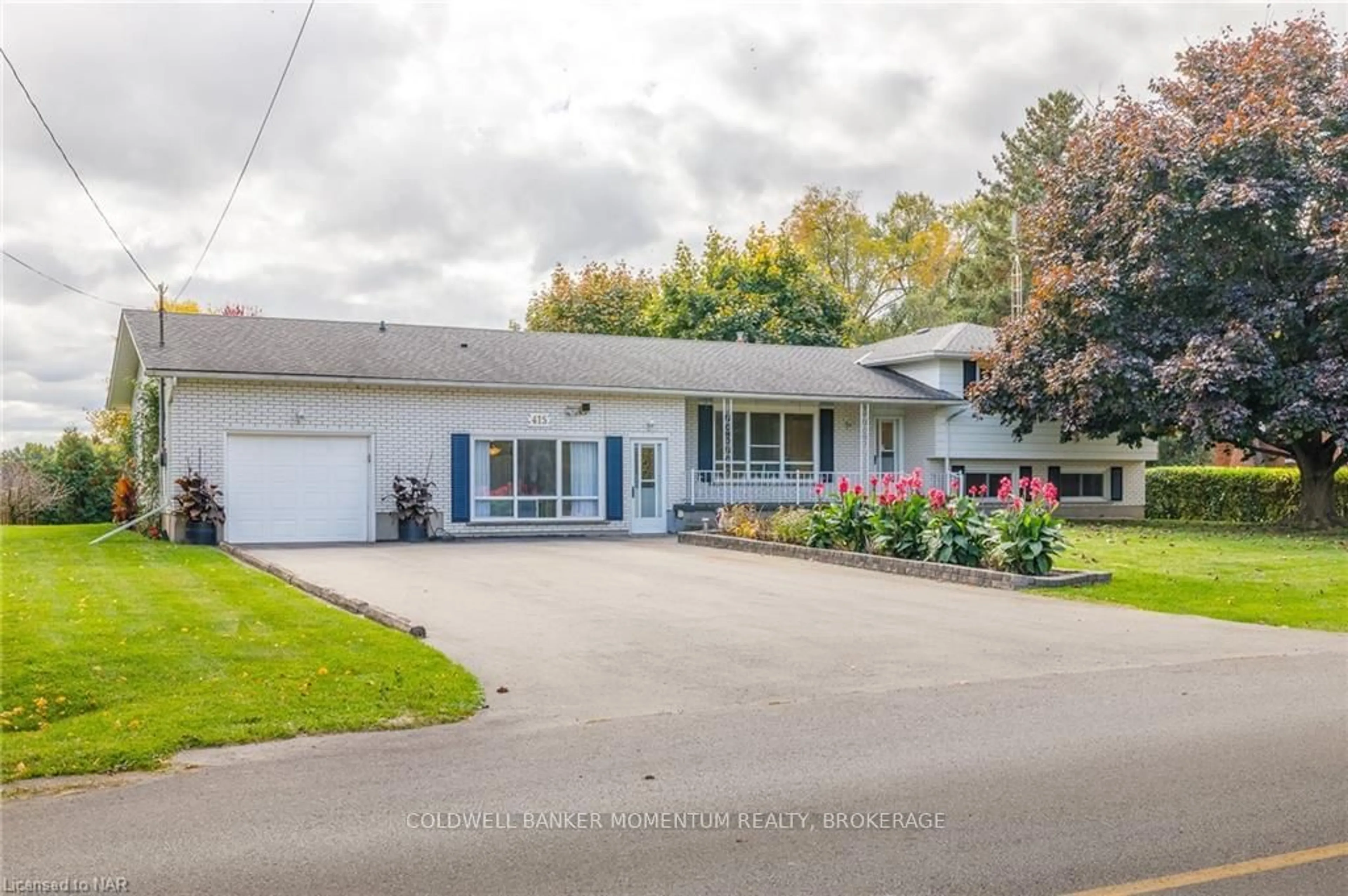 Frontside or backside of a home, cottage for 415 LINE 1 Rd, Niagara-on-the-Lake Ontario L0S 1J0