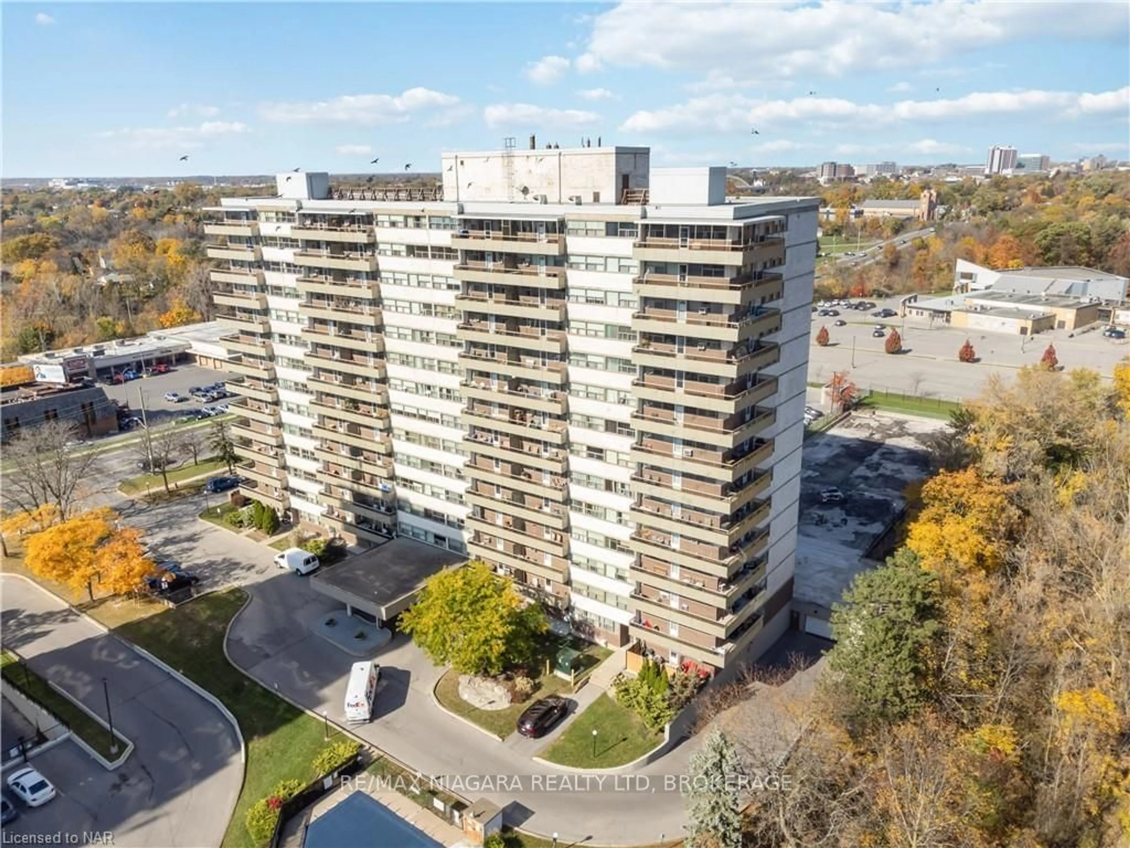 A pic from exterior of the house or condo, the front or back of building for 215 GLENRIDGE Ave #409, St. Catharines Ontario L2T 3J7