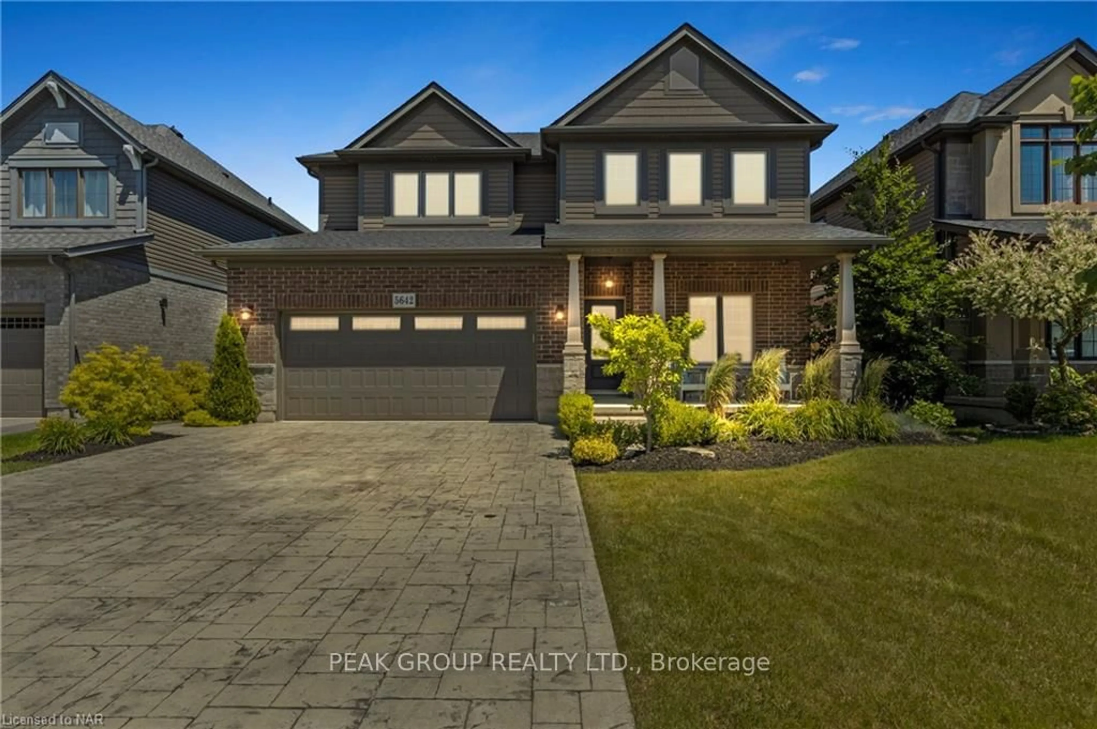 Frontside or backside of a home, cottage for 5642 OSPREY Ave, Niagara Falls Ontario L2H 0M2