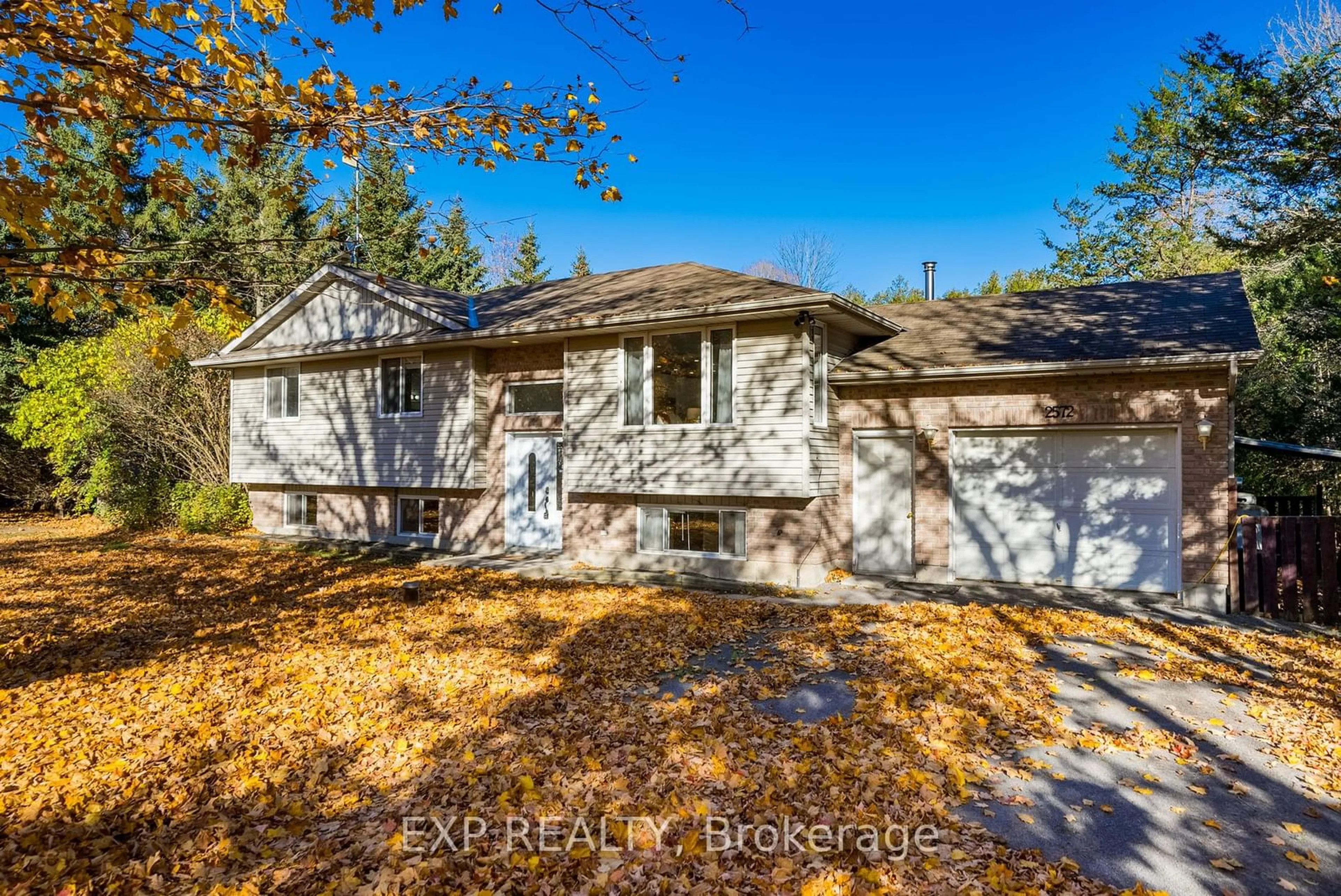 Frontside or backside of a home, cottage for 2572 Shannonville Rd, Tyendinaga Ontario K0K 2V0