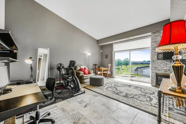 Additional property image - 491-493 Dewitt Rd