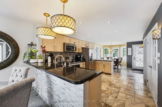Additional property image - 491-493 Dewitt Rd