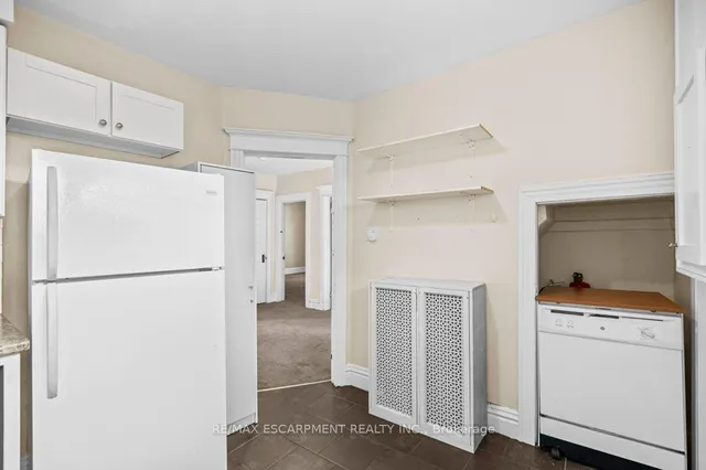 Additional property image - 15 Freeman Pl