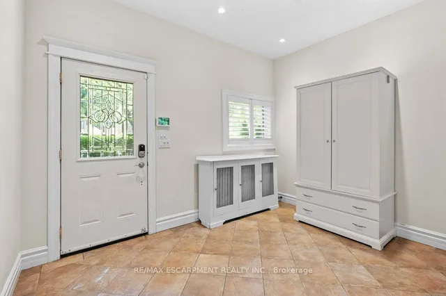 Additional property image - 15 Freeman Pl