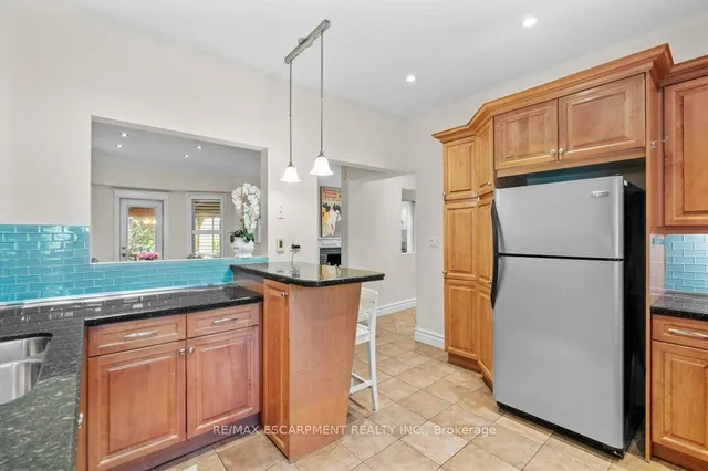 Additional property image - 15 Freeman Pl