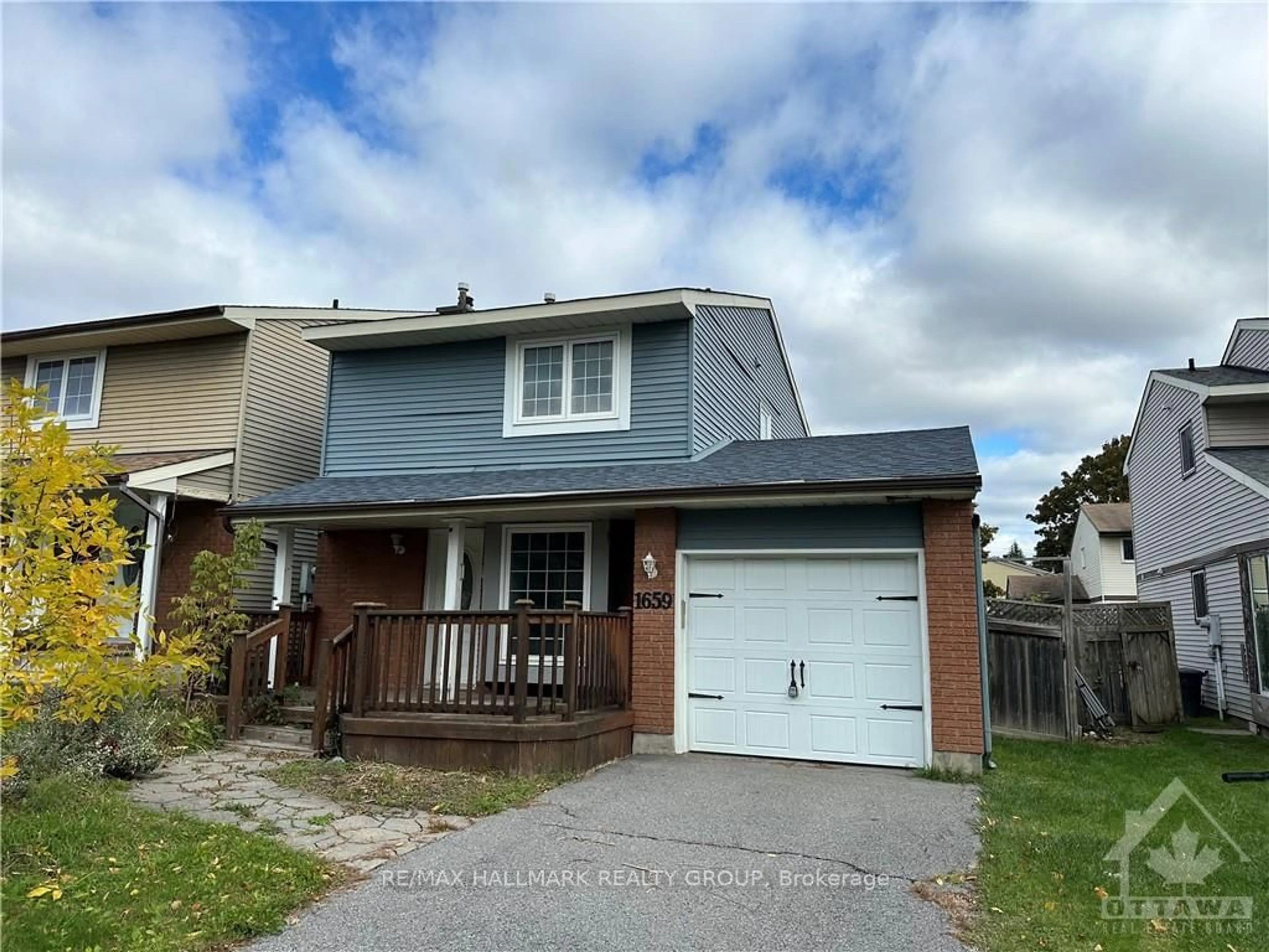 Frontside or backside of a home, cottage for 1659 NORDIC Way, Cyrville - Carson Grove - Pineview Ontario K1B 5K5