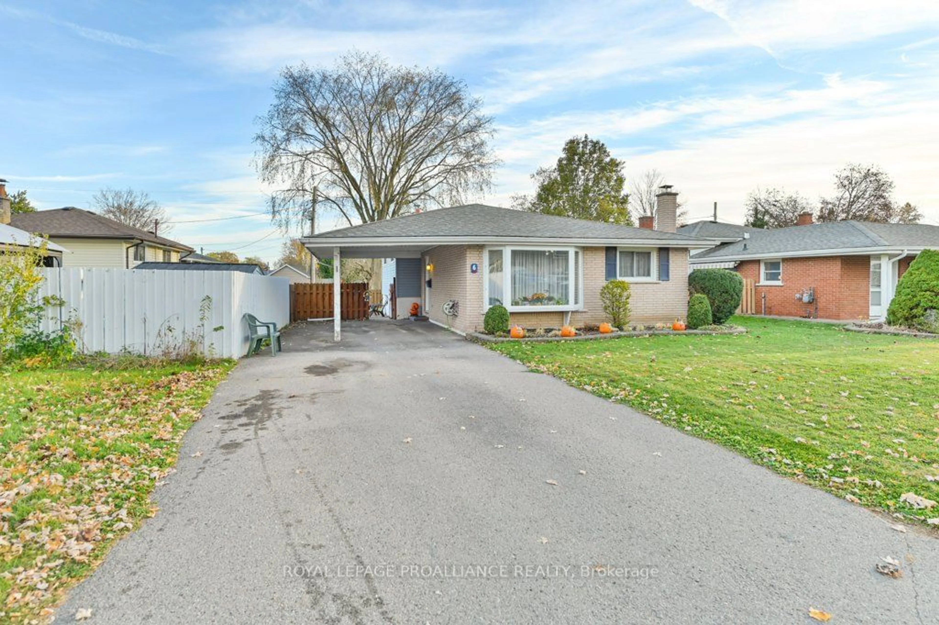 Frontside or backside of a home, the street view for 6 Shoniker Ave, Quinte West Ontario K8V 2B5