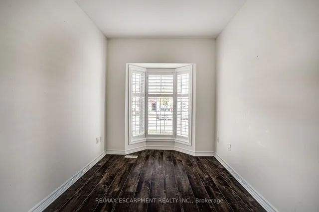 Additional property image - 19 Tallforest Tr