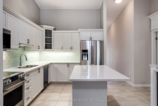 Additional property image - 19 Tallforest Tr