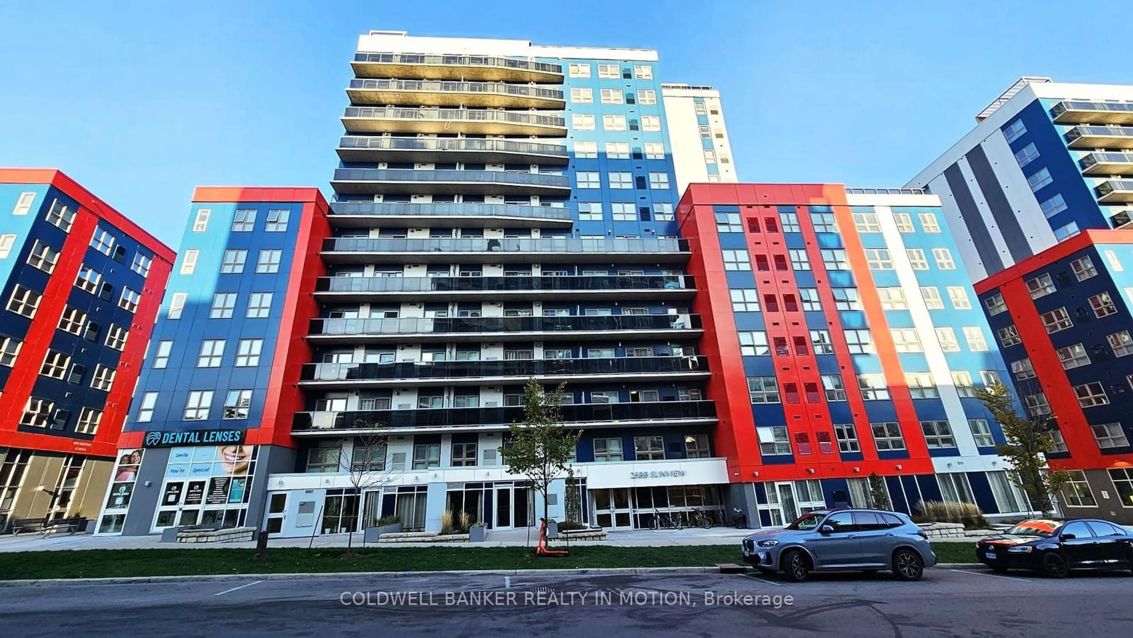 A pic from exterior of the house or condo for 258 B Sunview St #2718, Waterloo Ontario N2L 3V9