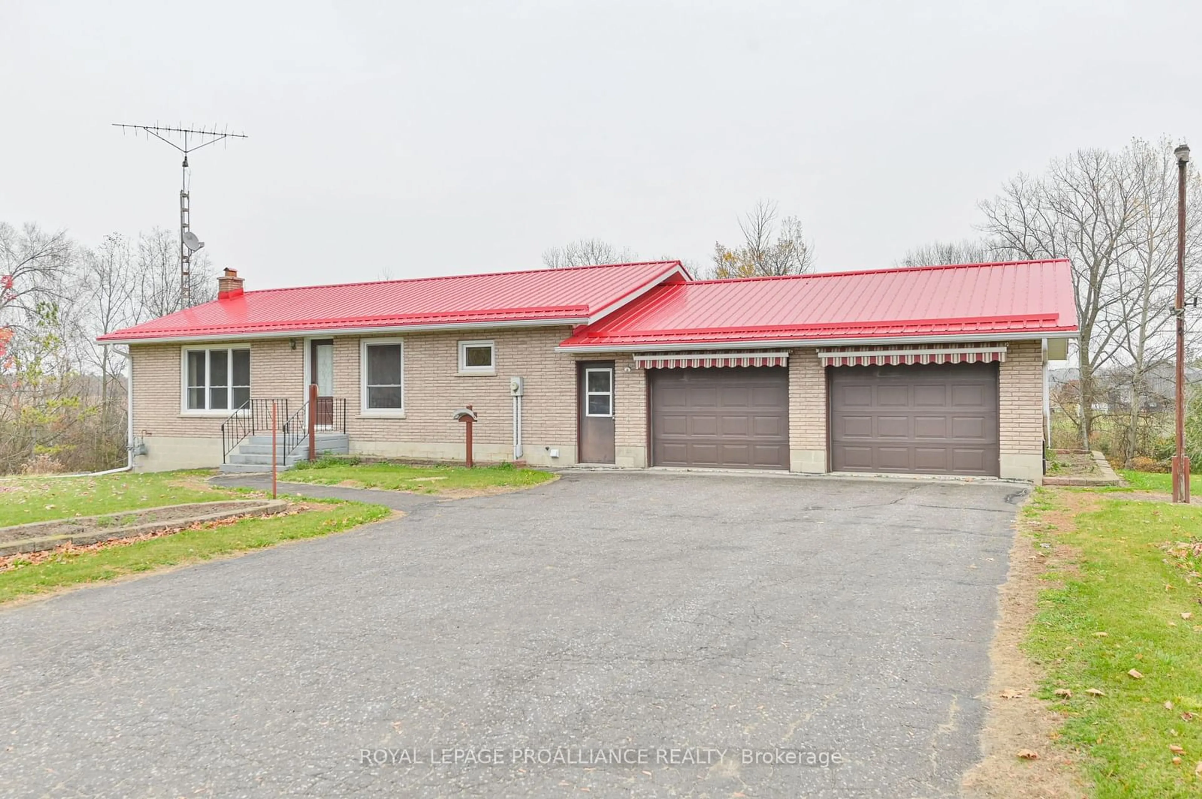 Frontside or backside of a home, the front or back of building for 458 Rose Rd, Quinte West Ontario K0K 2C0