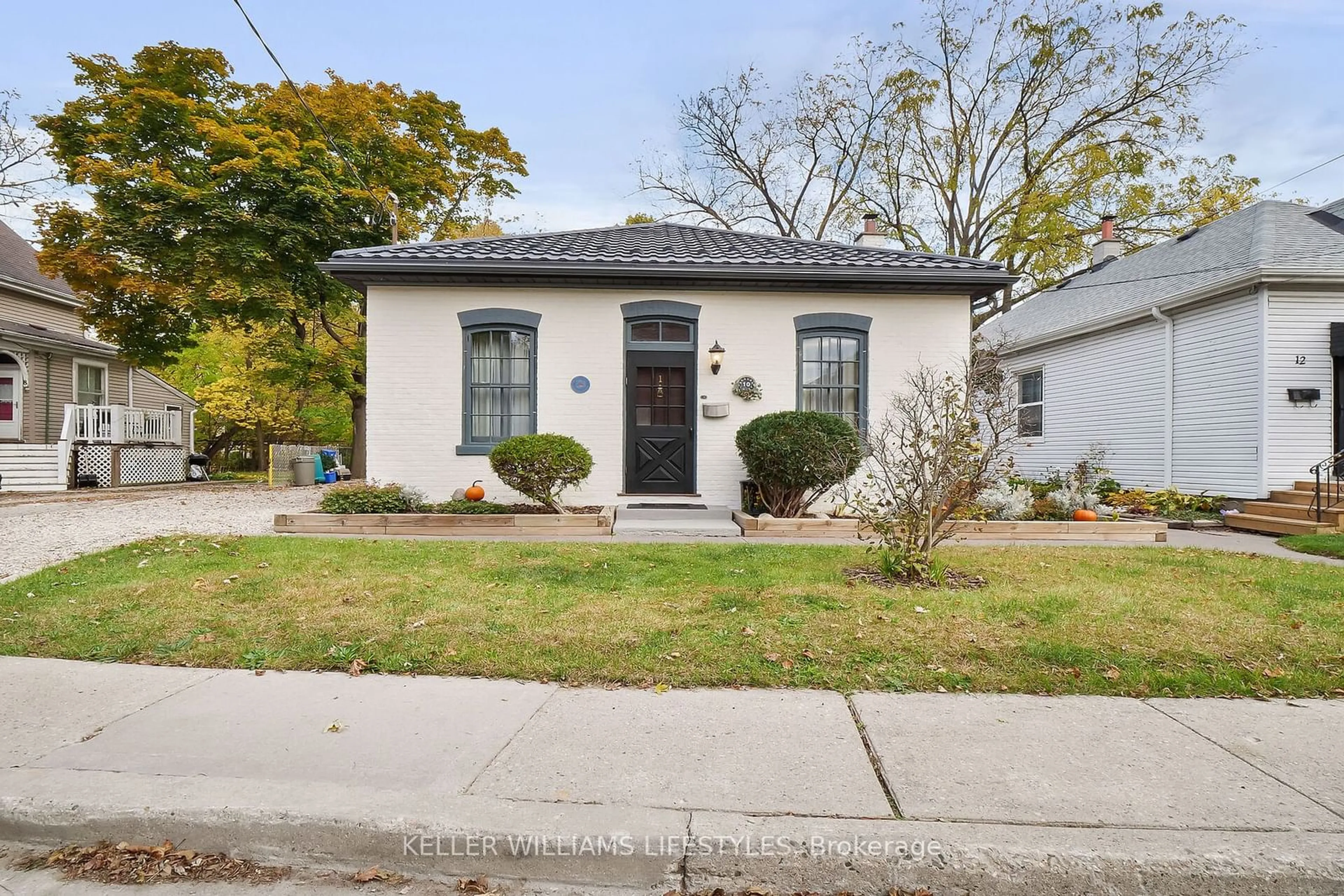 Frontside or backside of a home, the street view for 10 McClary Ave, London Ontario N6C 1P7