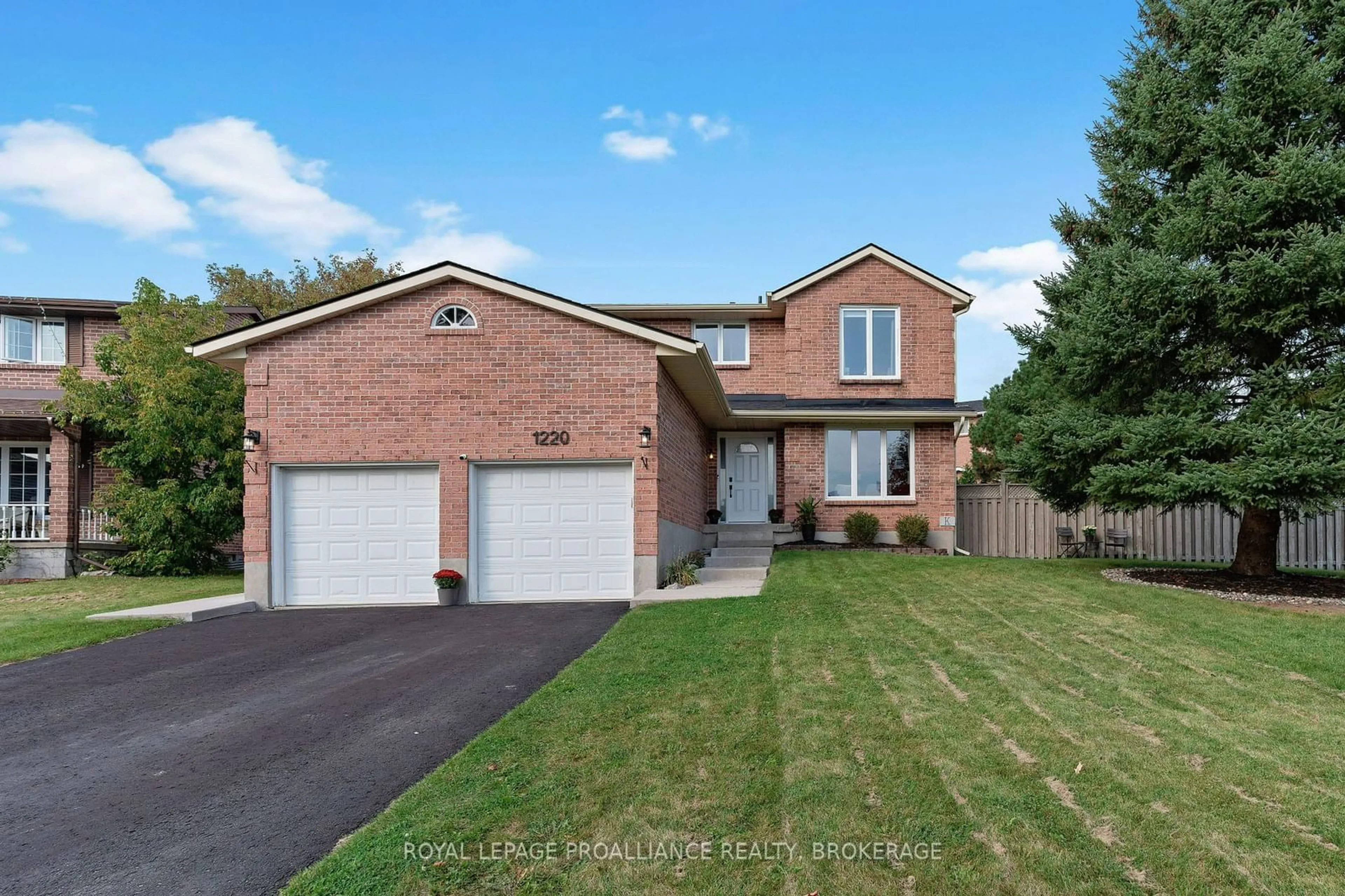 Frontside or backside of a home, the street view for 1220 Humberside Dr, Kingston Ontario K7P 2P3