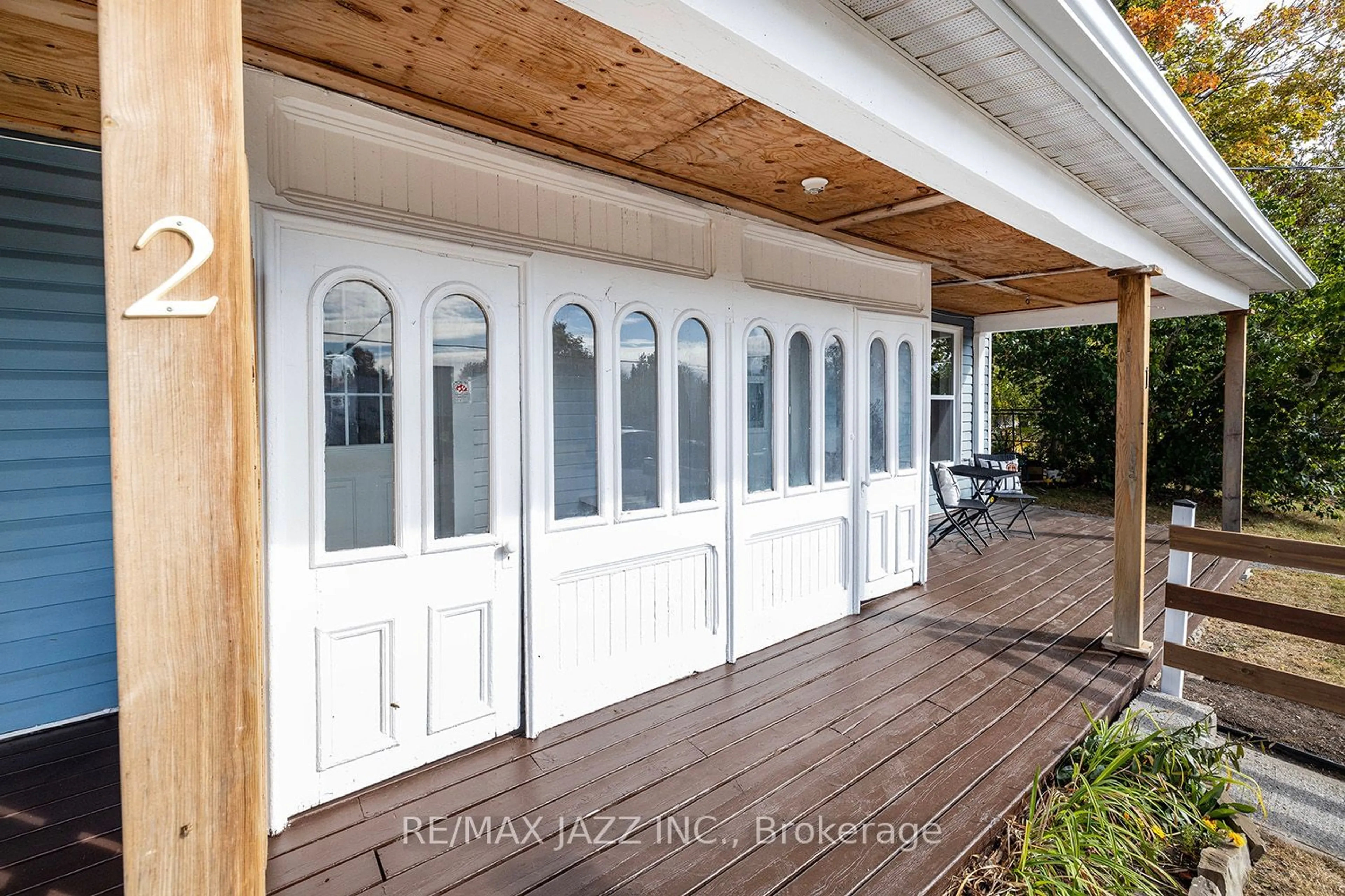 Indoor entryway, wood floors for 91 Division St, Cramahe Ontario K0K 1S0