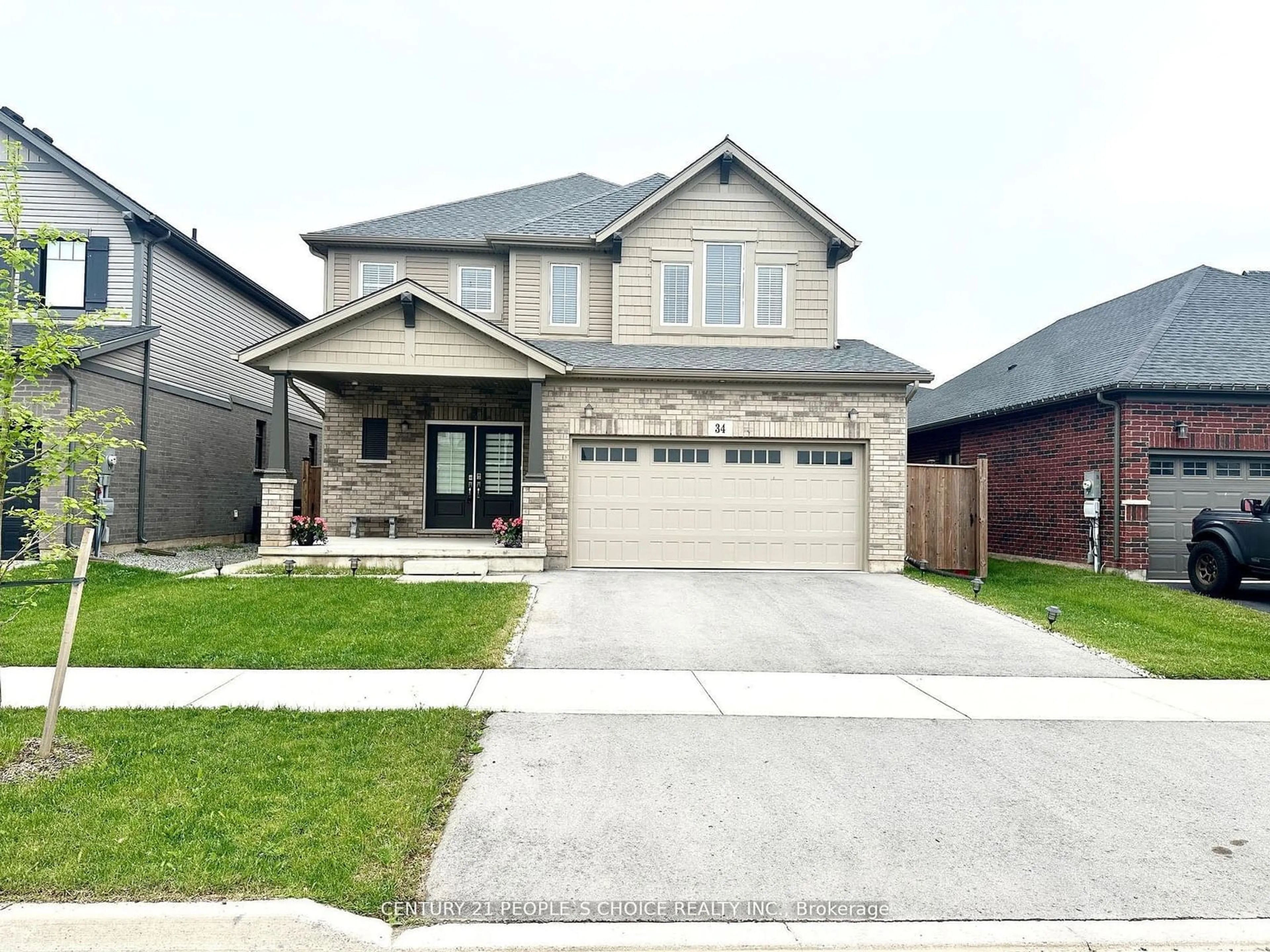 Frontside or backside of a home, the street view for 34 Swan Ave, Pelham Ontario L0S 1E6