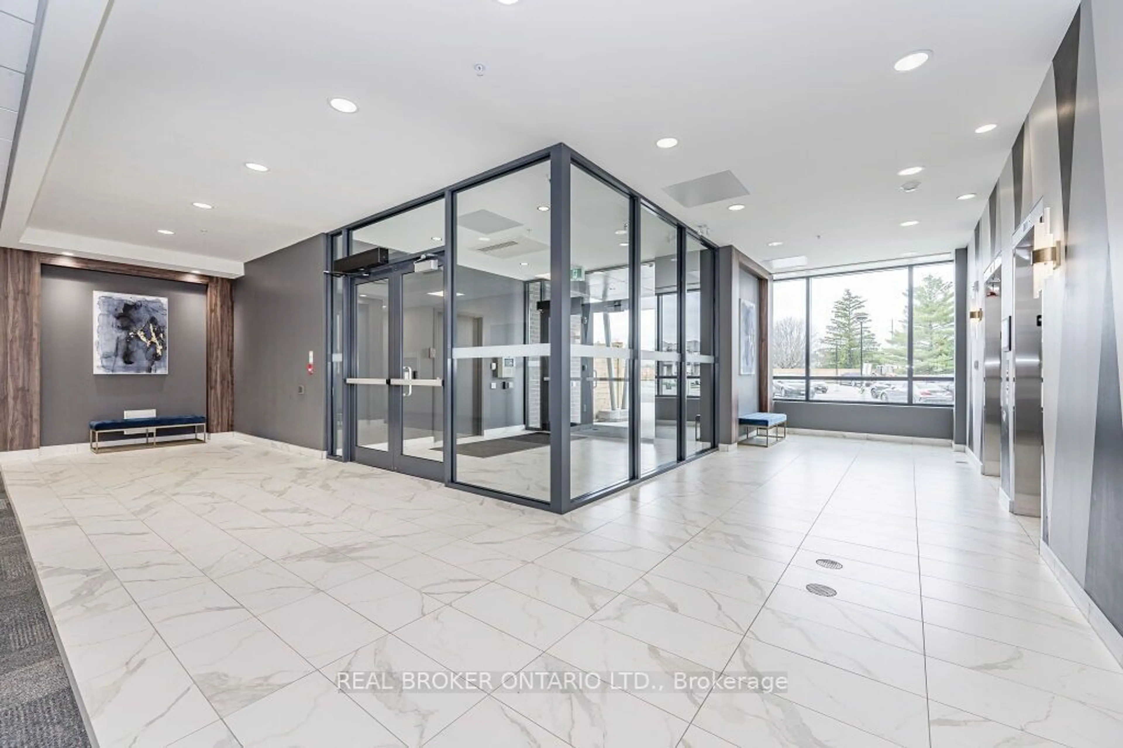 Indoor foyer, cement floor for 26 Lowes Rd #601, Guelph Ontario N1G 4X2