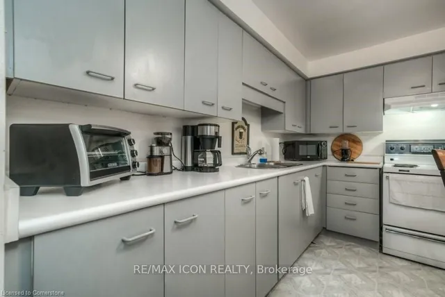 Additional property image - 565 Greenfield Ave Unit 601