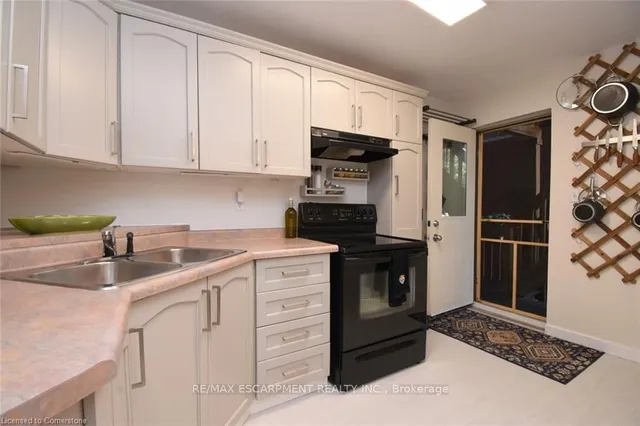 Additional property image - 356 Hunter St Unit 10