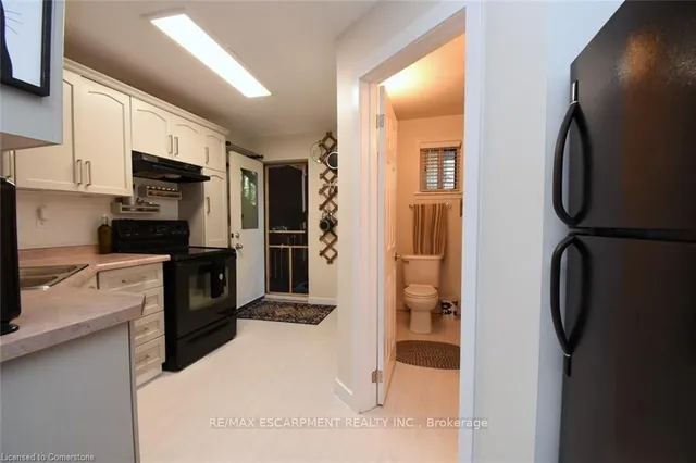 Additional property image - 356 Hunter St Unit 10