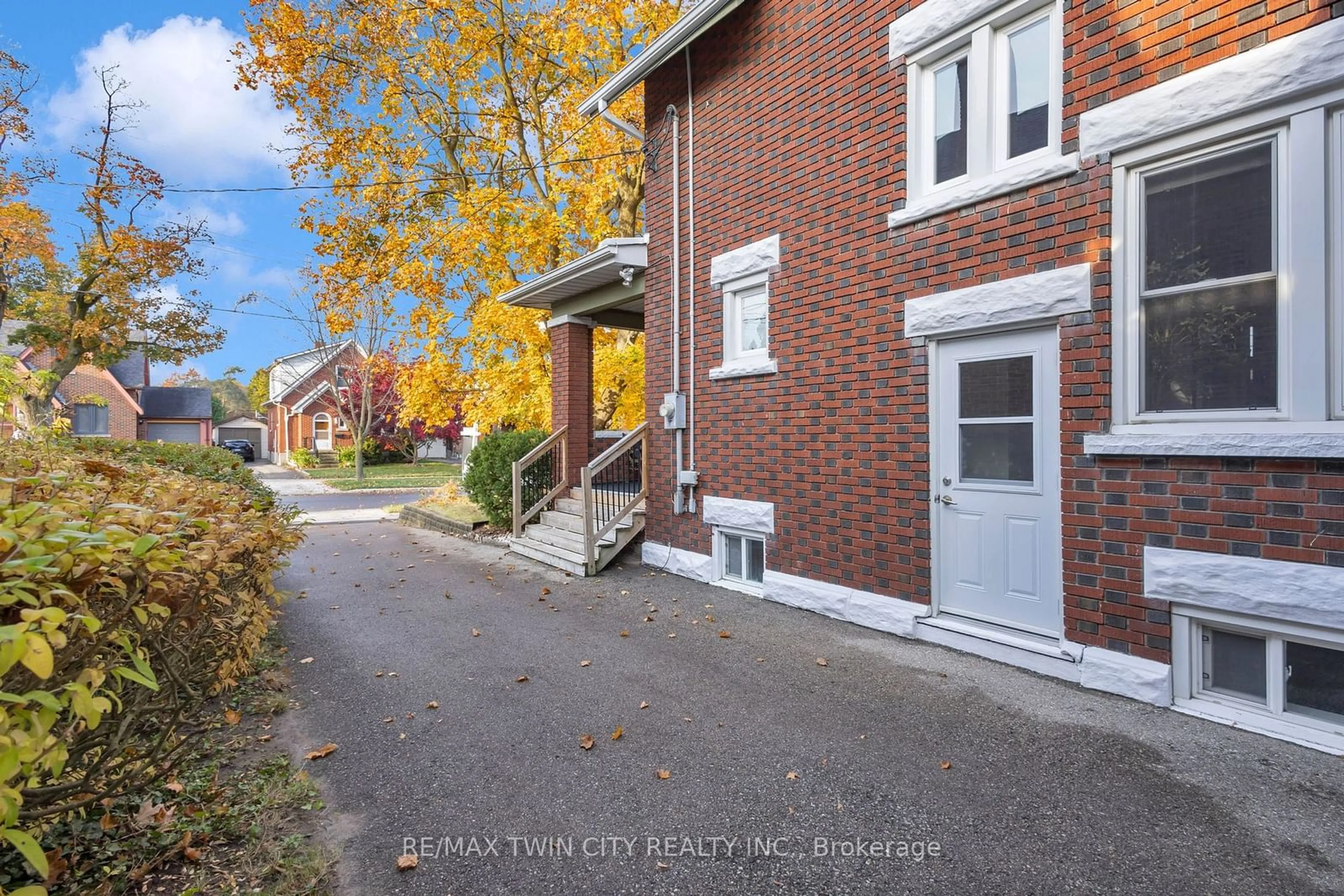 A pic from exterior of the house or condo, the street view for 57 Patricia Ave, Kitchener Ontario N2M 1J4