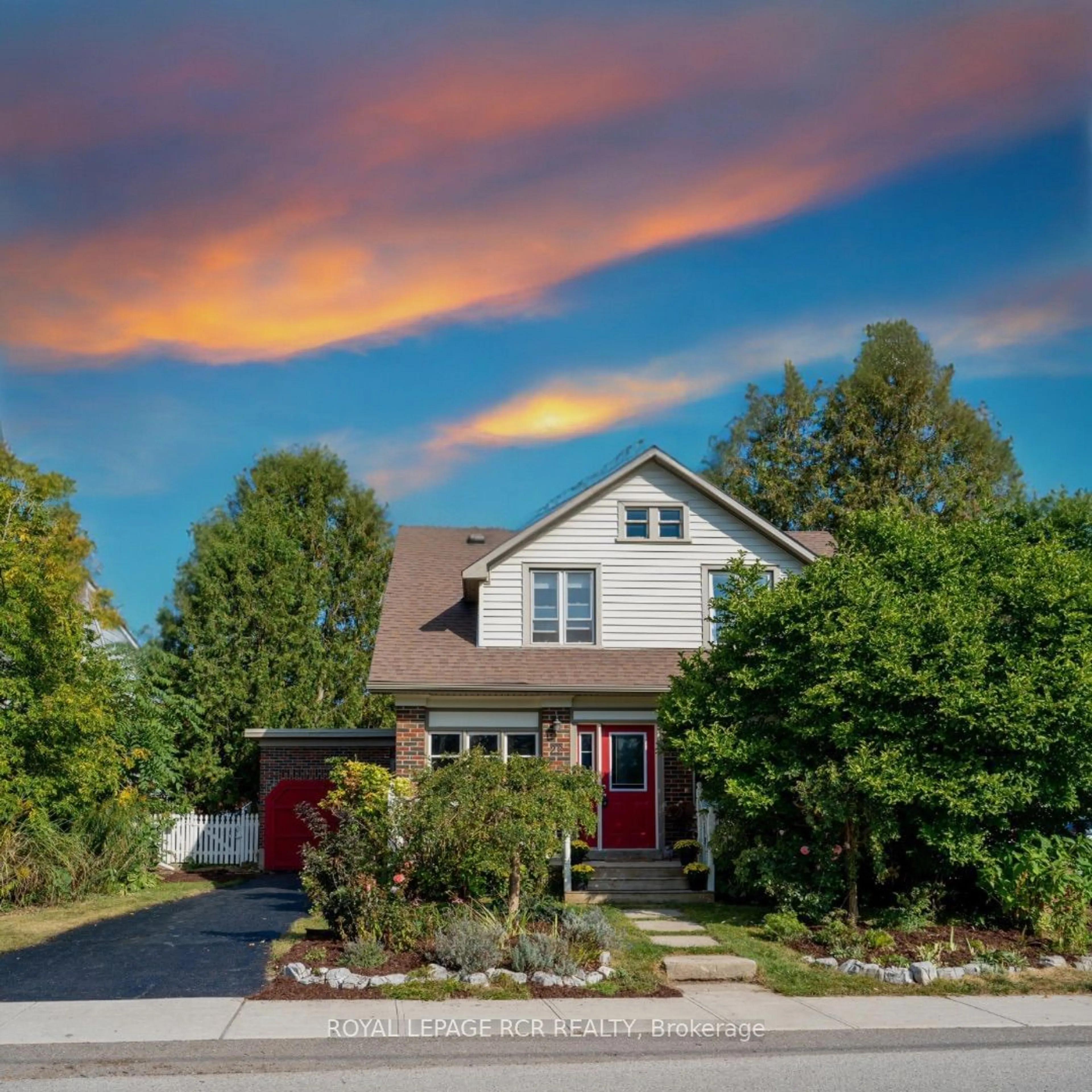 Frontside or backside of a home, cottage for 22 Mill St, East Luther Grand Valley Ontario L9W 5V8