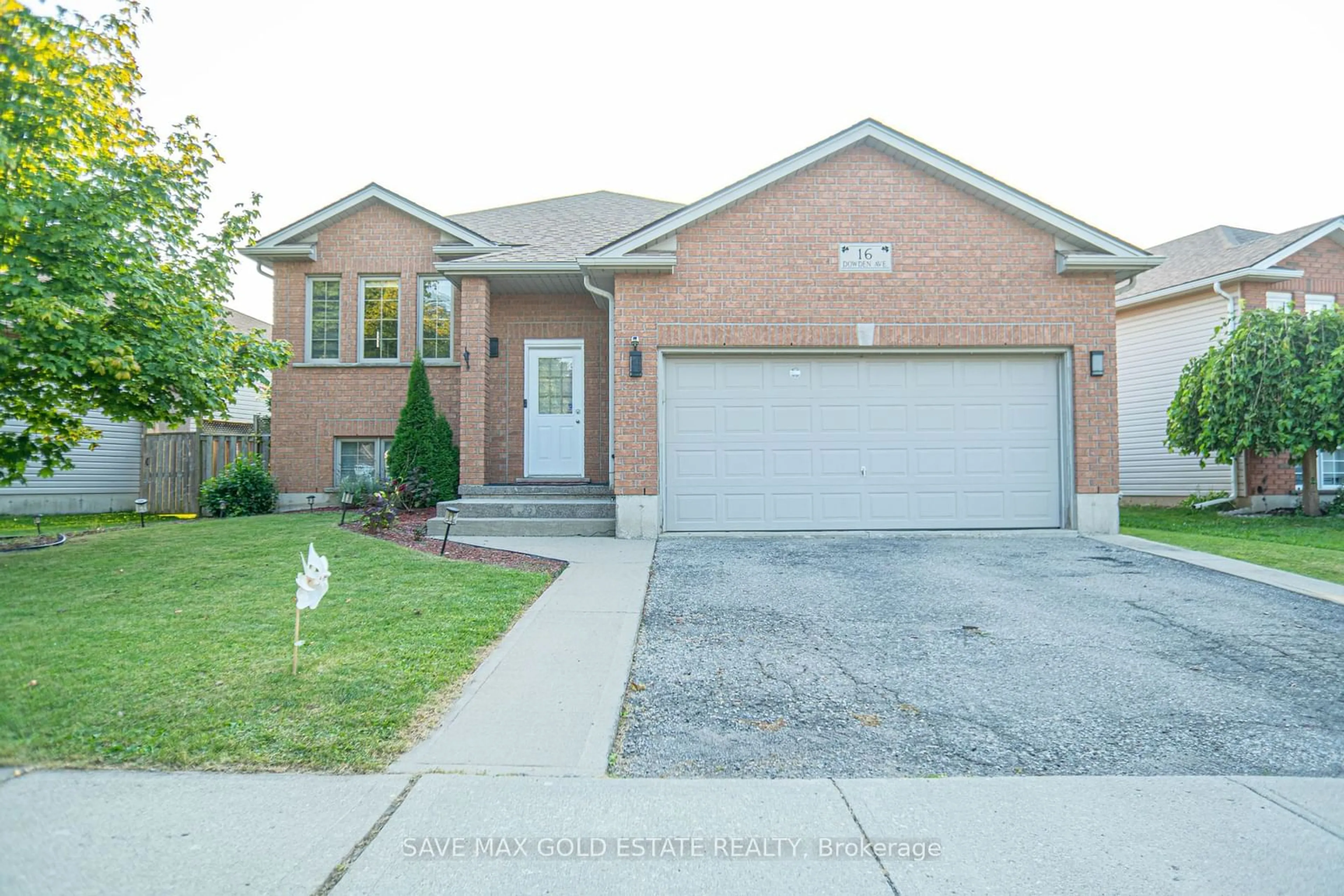 Home with brick exterior material for 16 Dowden Ave, Brantford Ontario N3T 6N6