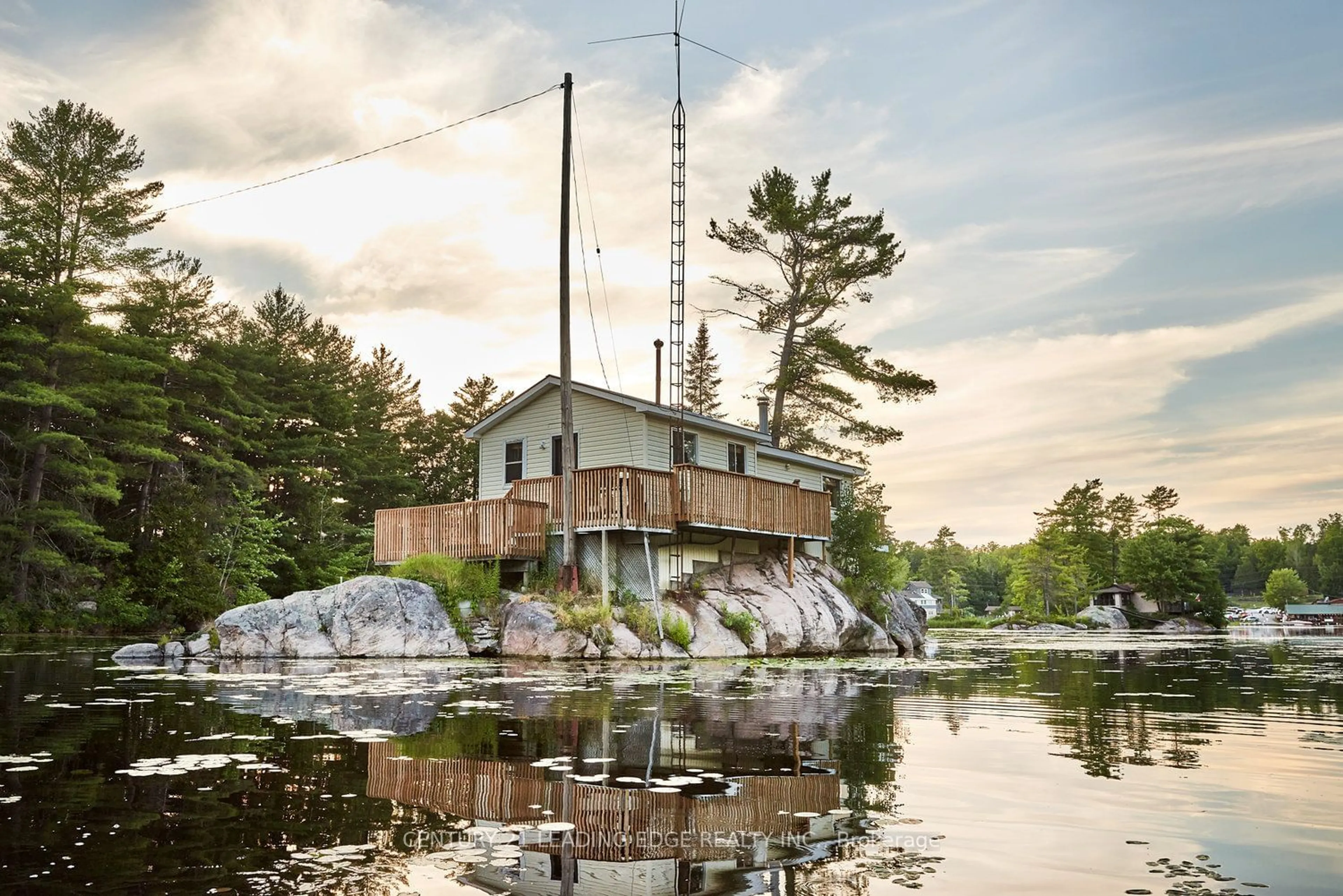 A pic from exterior of the house or condo, cottage for 3402 Island 340, Galway-Cavendish and Harvey Ontario K0L 1J0