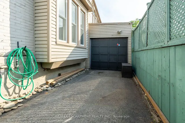 Additional property image - 30 Bristol St
