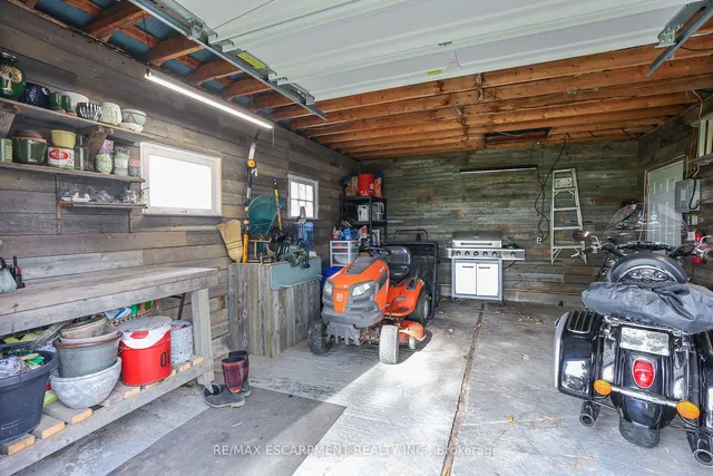 Additional property image - 2104 Highway 56