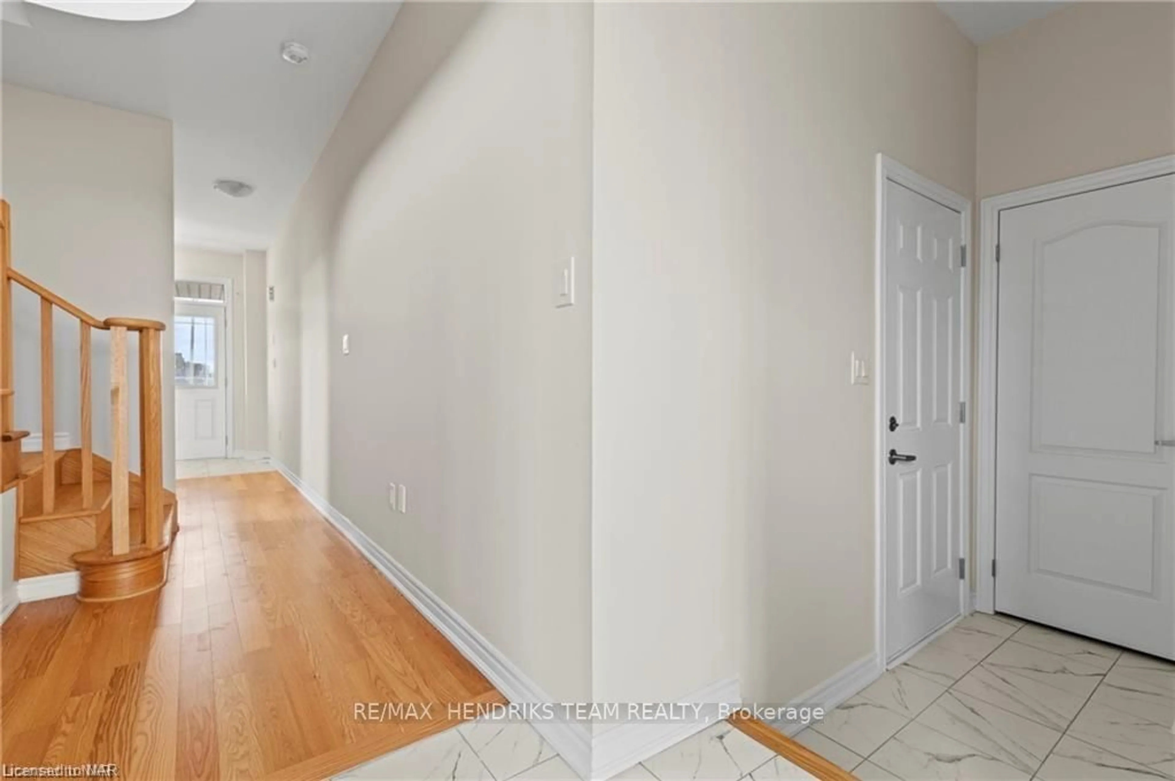 A pic of a room, not visible floor for 456 BARKER PARKWAY, Thorold Ontario L2E 6S4