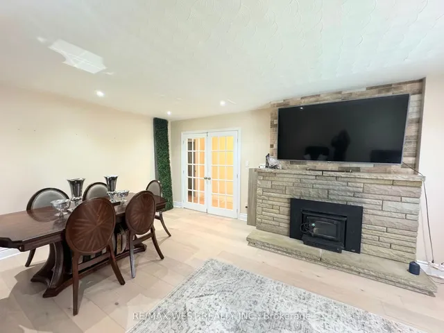 Additional property image - 105 Kings Forest Dr