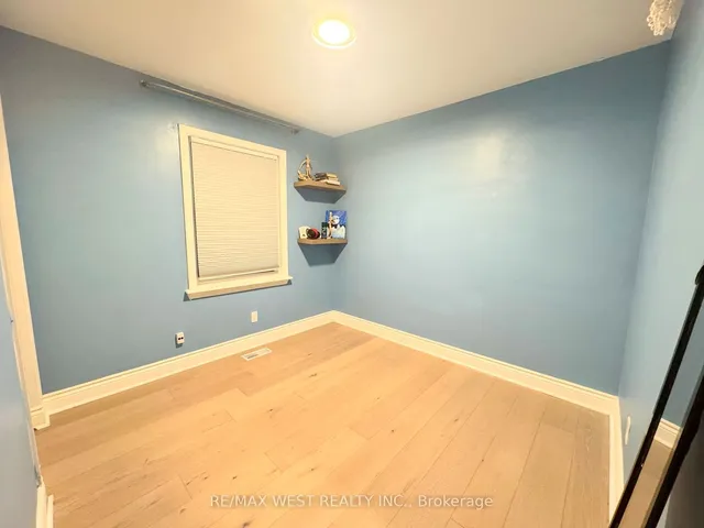 Additional property image - 105 Kings Forest Dr