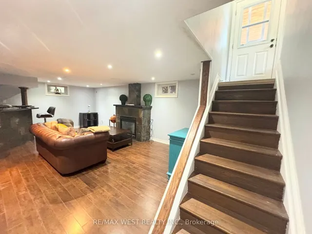 Additional property image - 105 Kings Forest Dr