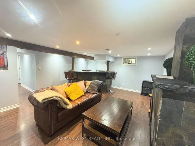 Additional property image - 105 Kings Forest Dr