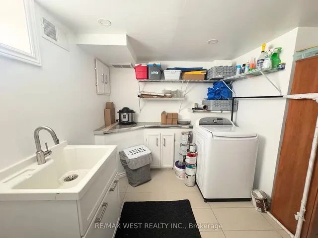 Additional property image - 105 Kings Forest Dr