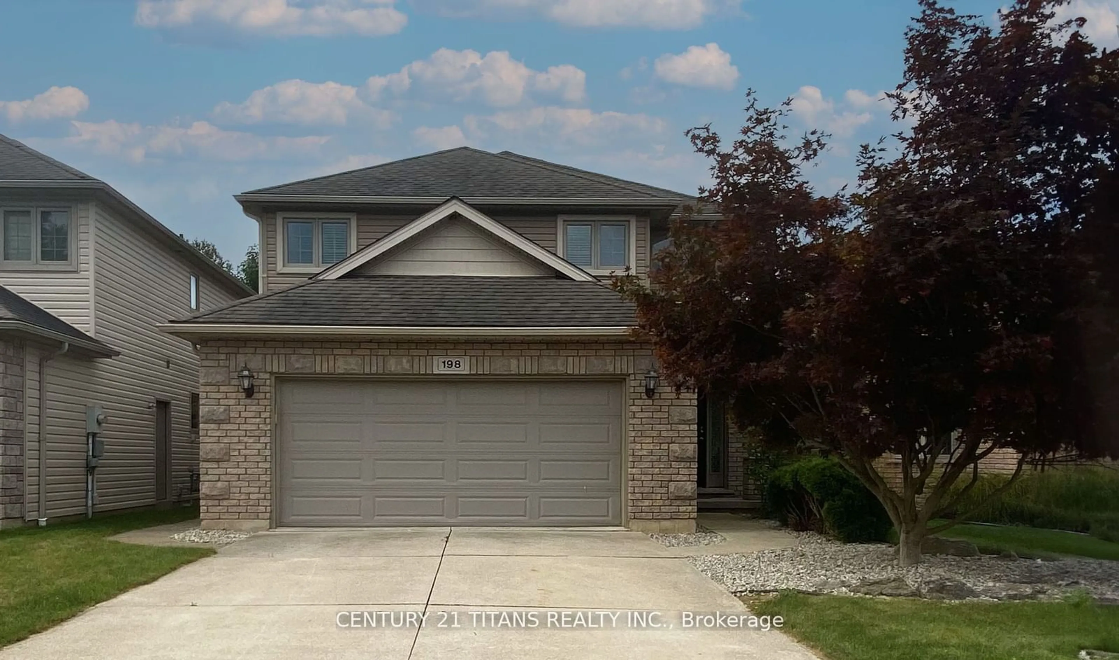 Frontside or backside of a home, the street view for 198 Taylor Tr, Chatham-Kent Ontario N7L 0A2