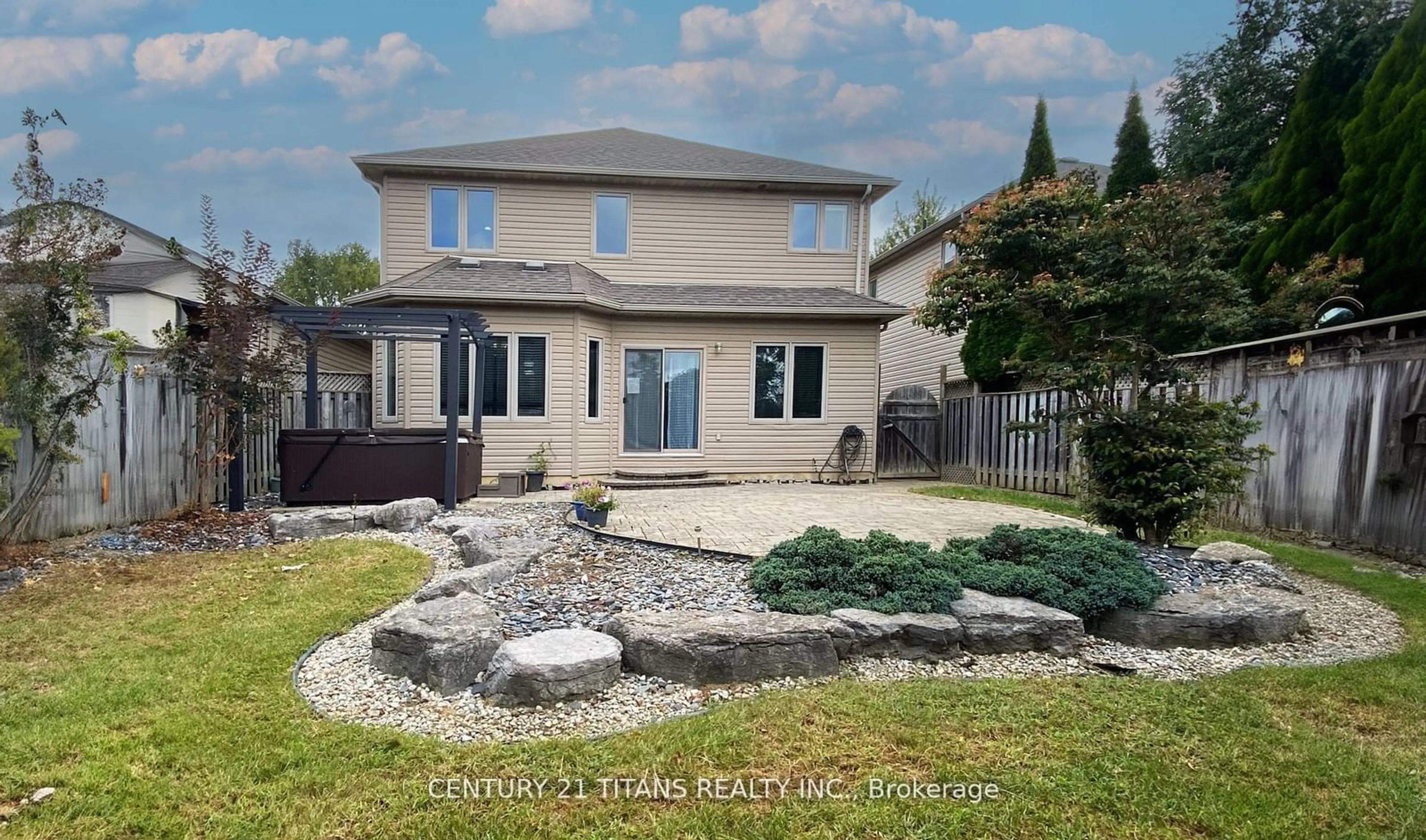 Frontside or backside of a home, the fenced backyard for 198 Taylor Tr, Chatham-Kent Ontario N7L 0A2