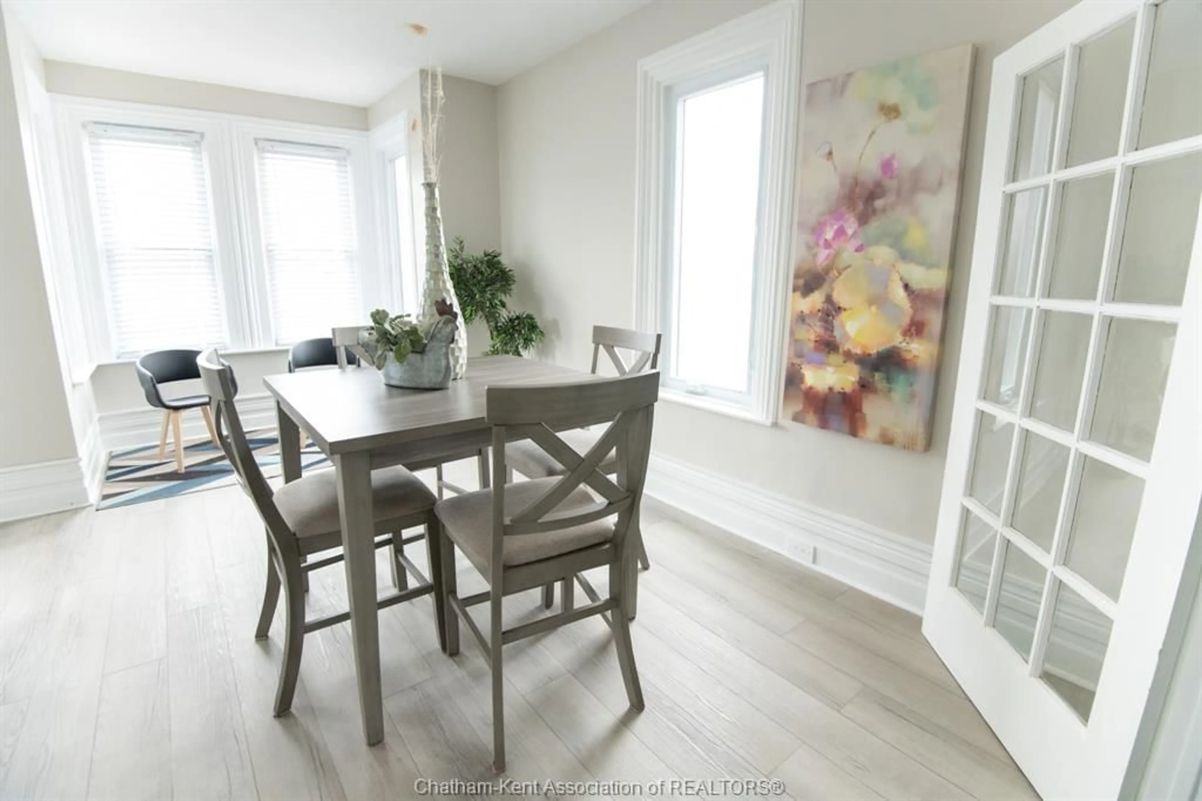 Dining room for 320 SYDENHAM St, Dresden Ontario N0P 1M0