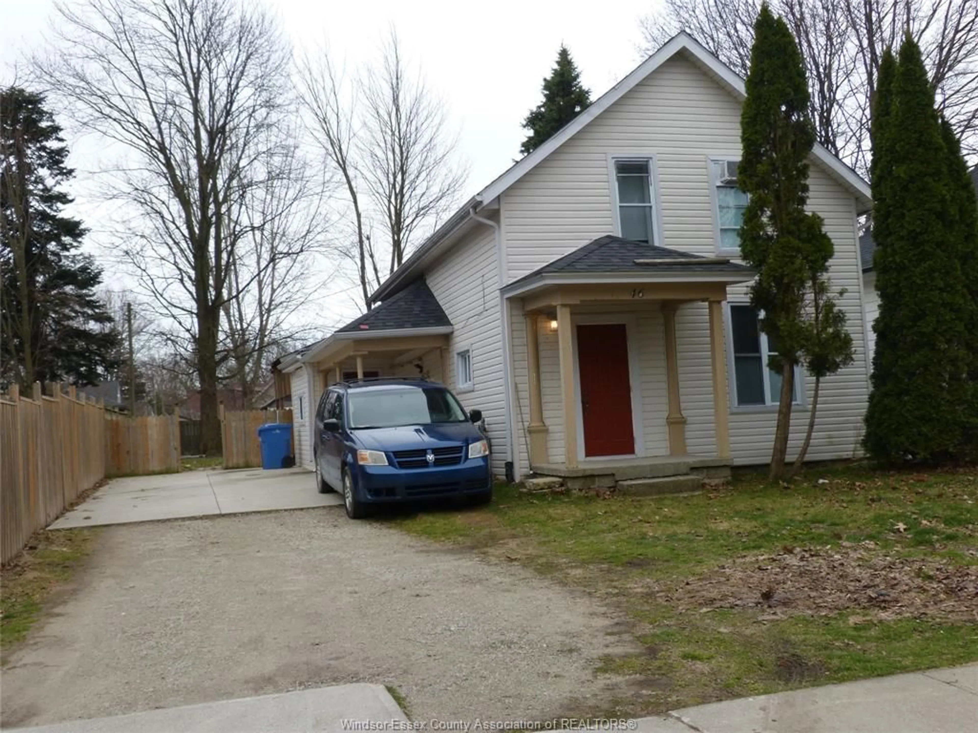 Frontside or backside of a home for 46 MARLBOROUGH St, Leamington Ontario N8H 1W7