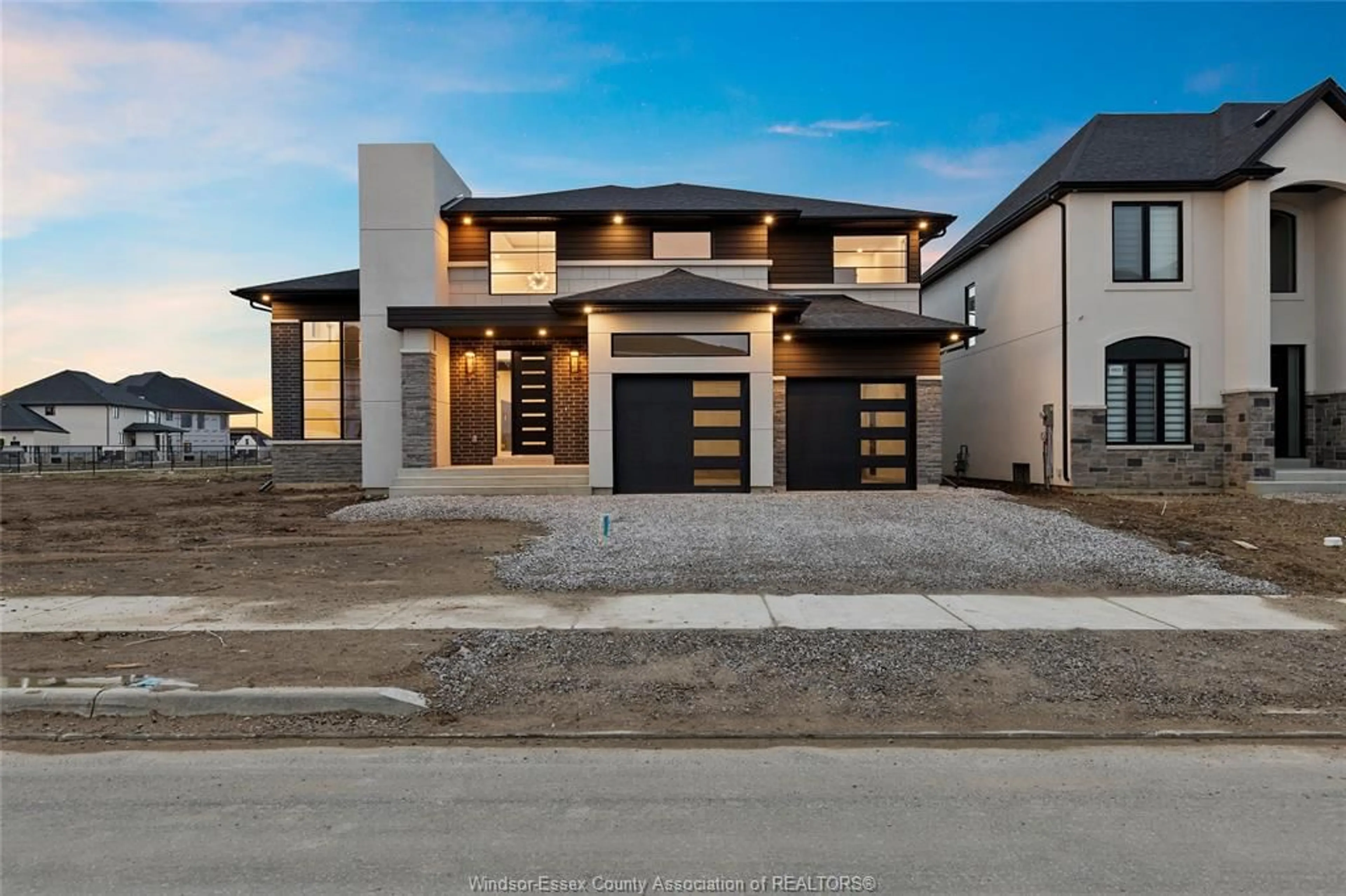 Frontside or backside of a home, the street view for 4810 TERRA BELLA, LaSalle Ontario N9H 0L5