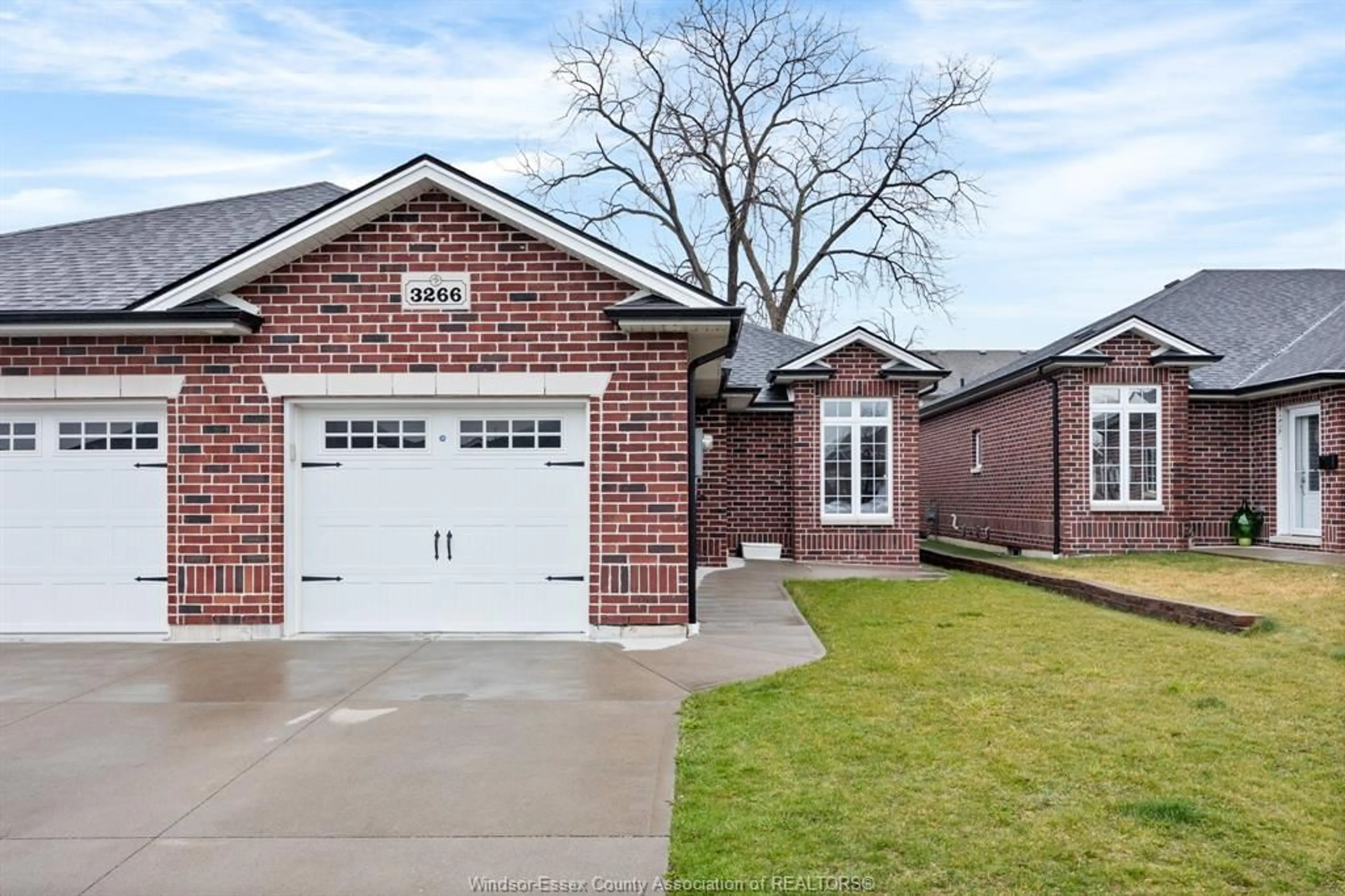 Home with brick exterior material for 3266 ARPINO Ave, Windsor Ontario N8N 0A5