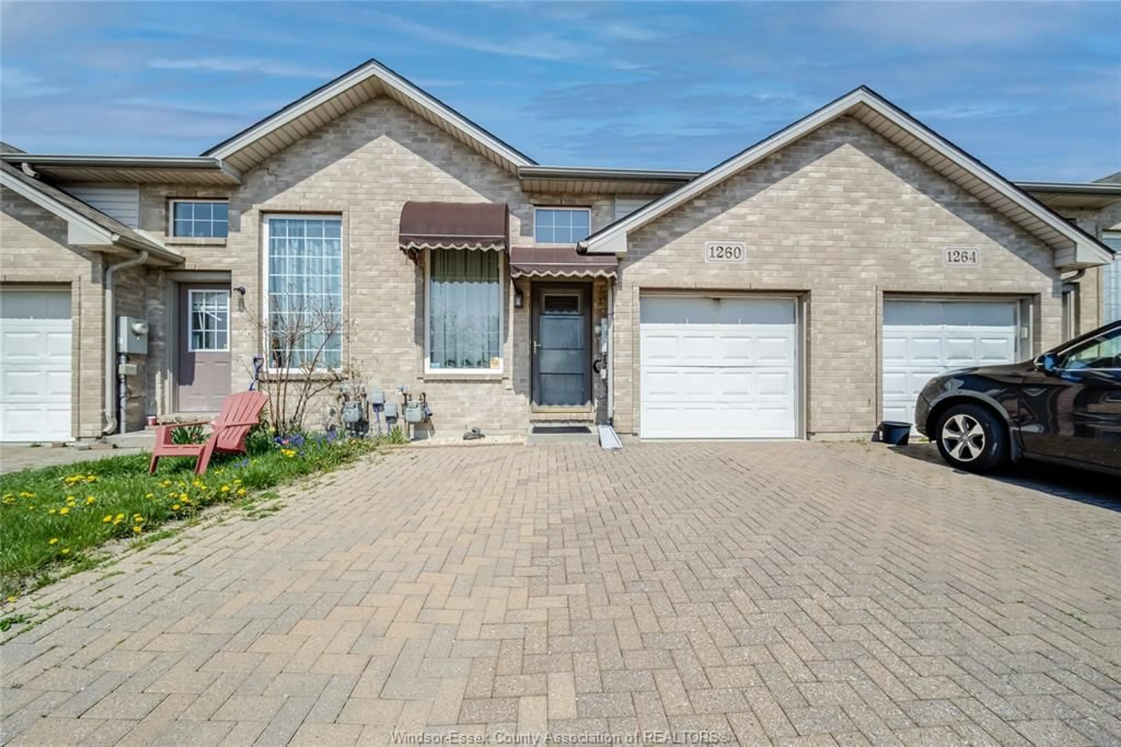 Home with brick exterior material for 1260 SETTLERS St, Windsor Ontario N9G 2W8