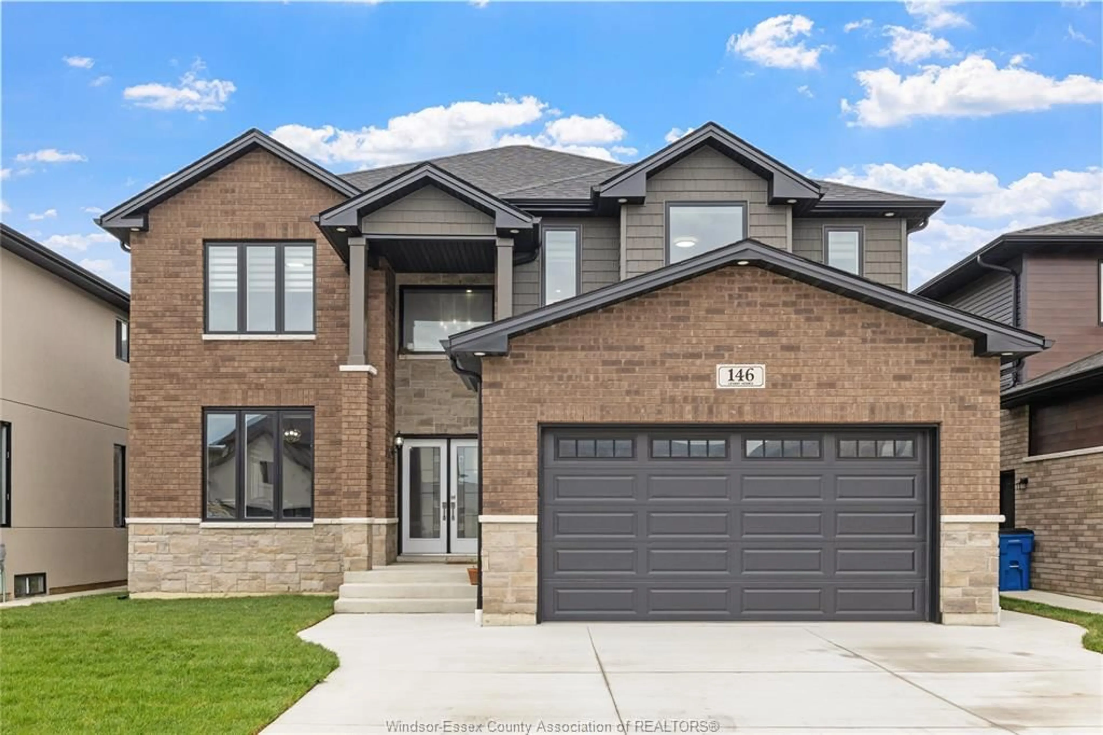 Home with brick exterior material for 146 TUSCANY Trail, Chatham Ontario N7M 0R9