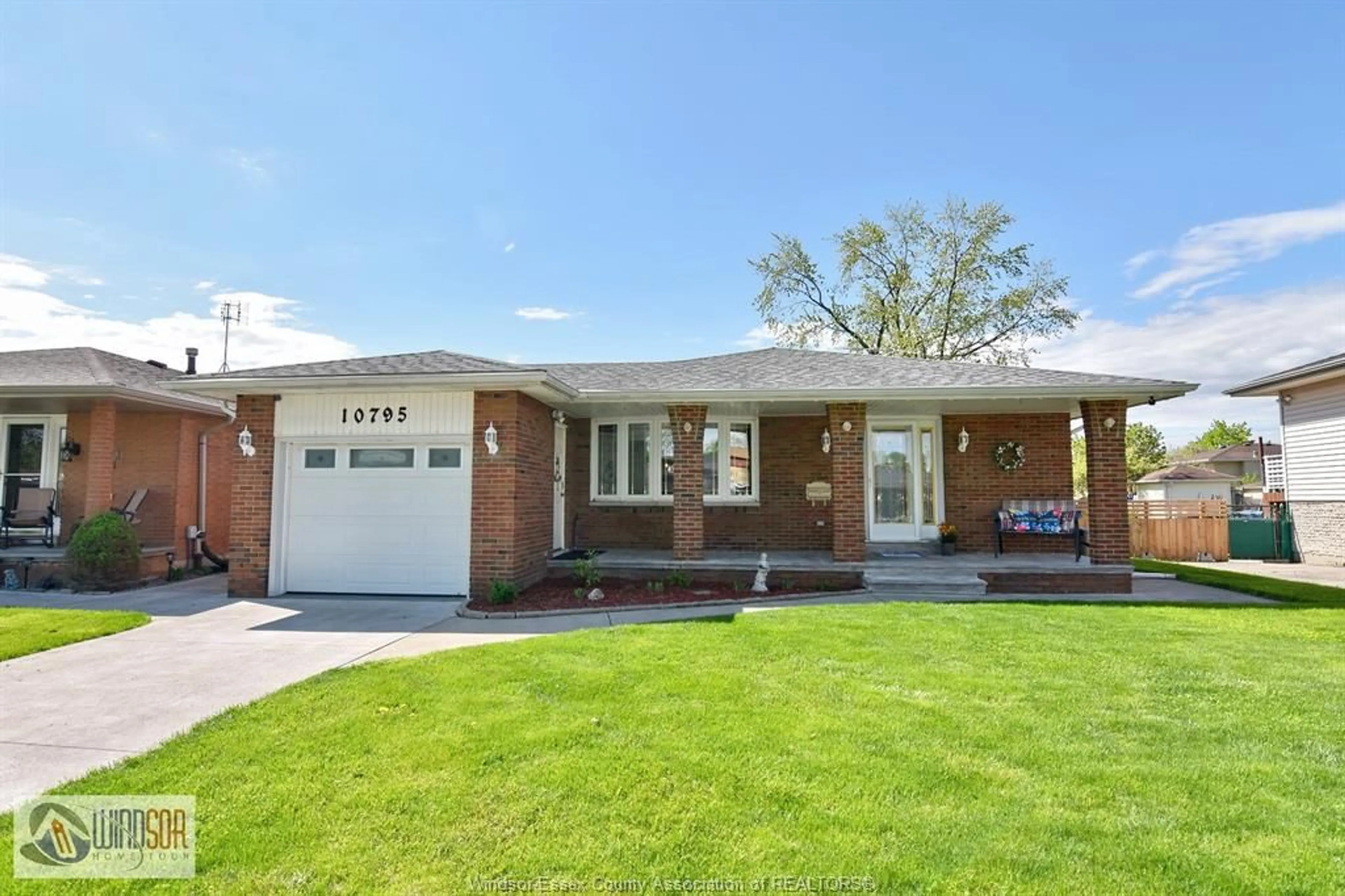 Home with brick exterior material for 10795 LAMBETH, Windsor Ontario N8R 1C8