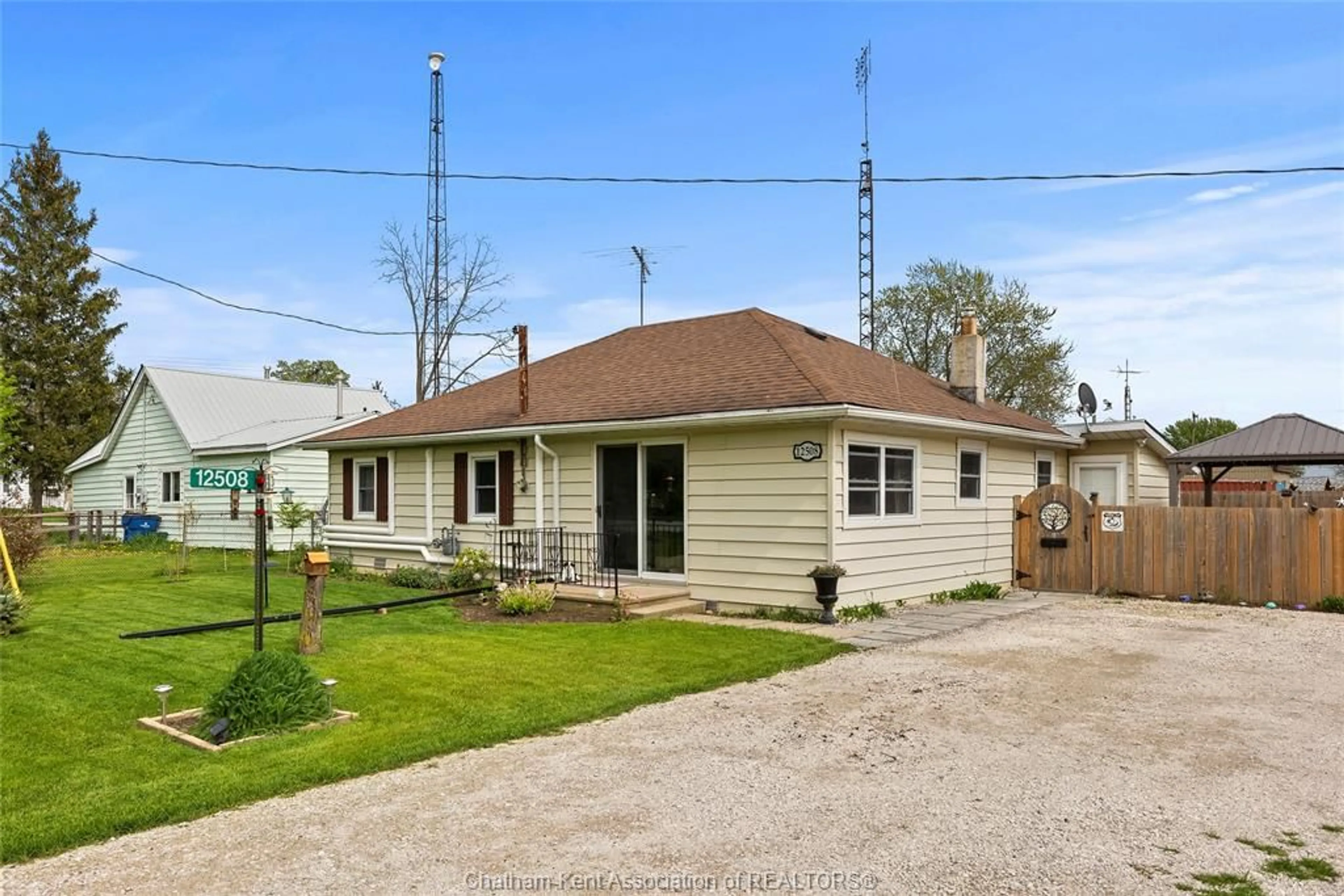 Frontside or backside of a home for 12508 JOHN St, Morpeth Ontario N0P1X0